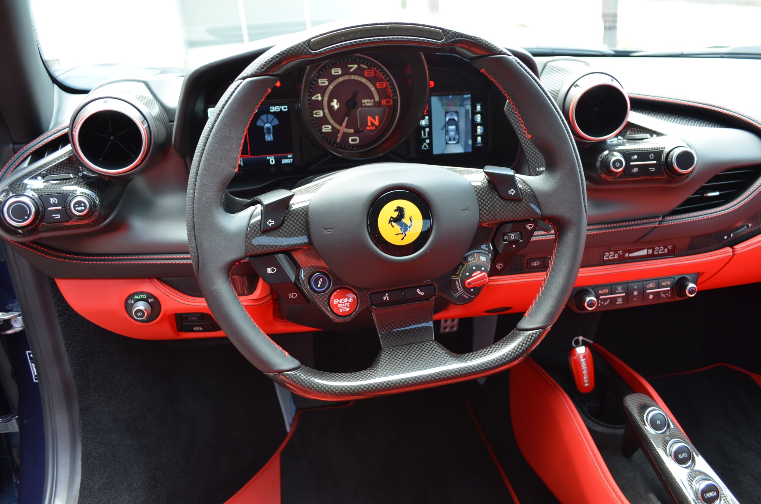 2023 Ferrari F8 Spider — Photo 11 / 21