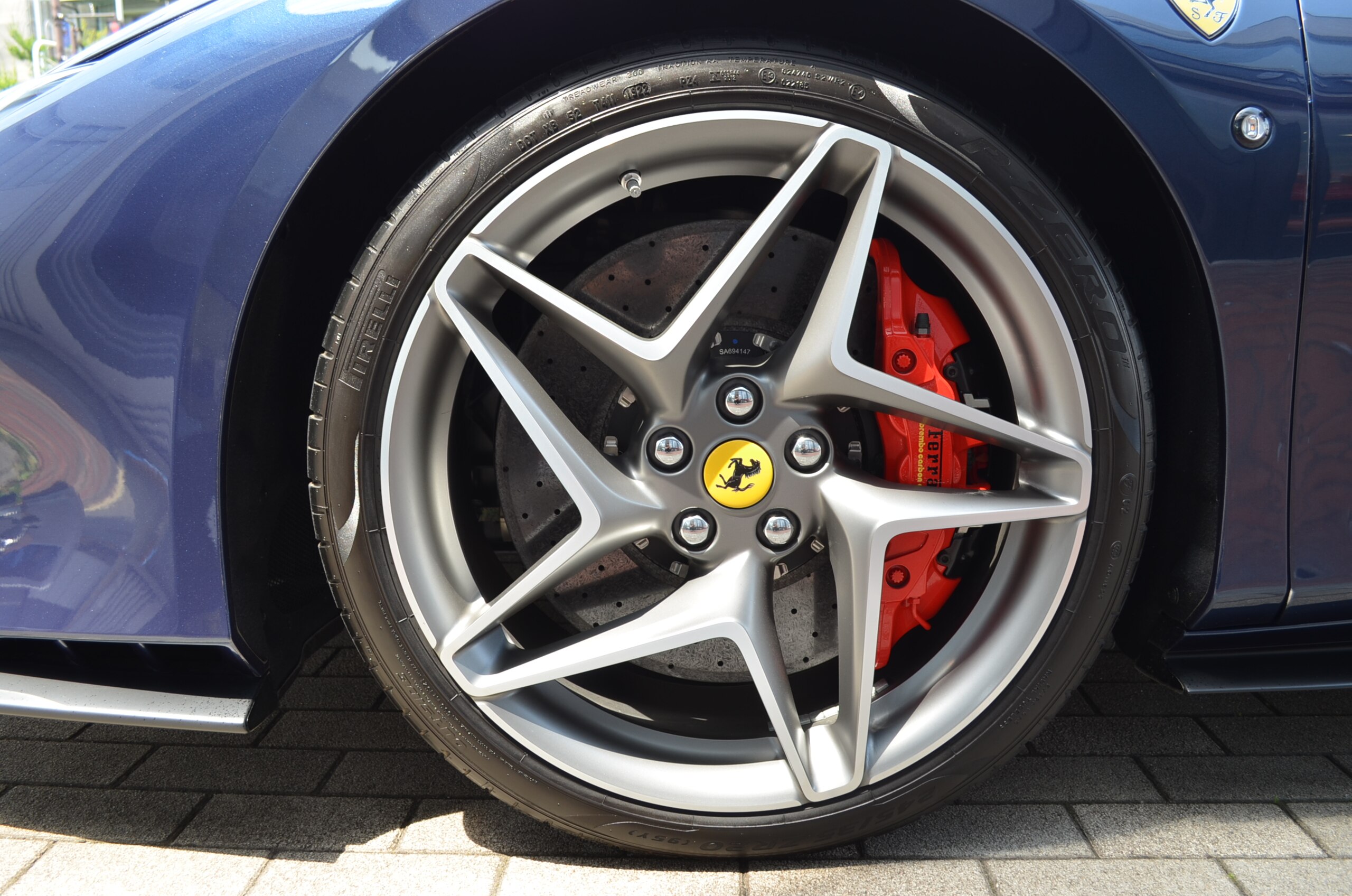 2023 Ferrari F8 Spider — Photo 19 / 21