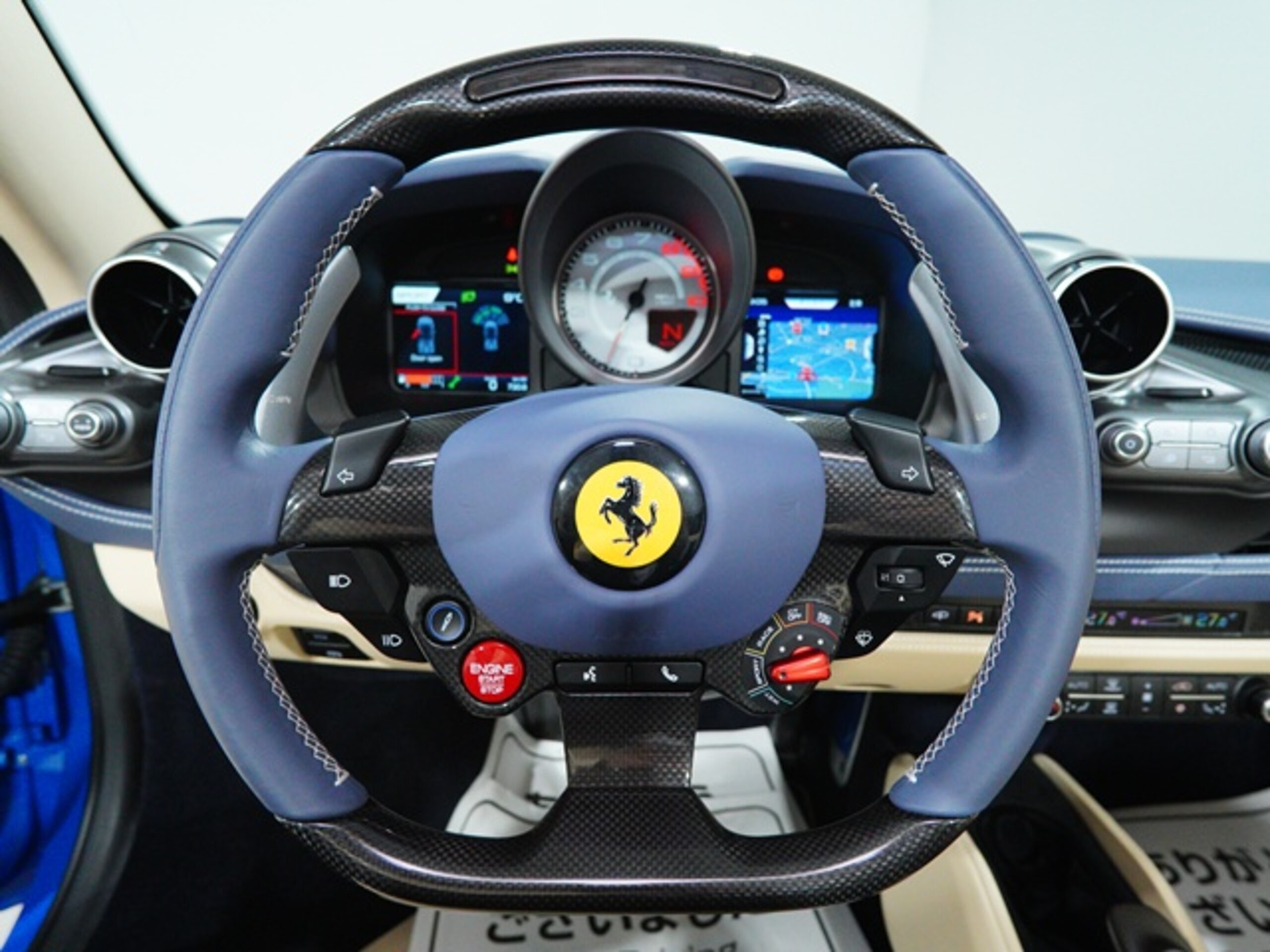 2023 Ferrari F8 Spider — Photo 9 / 34