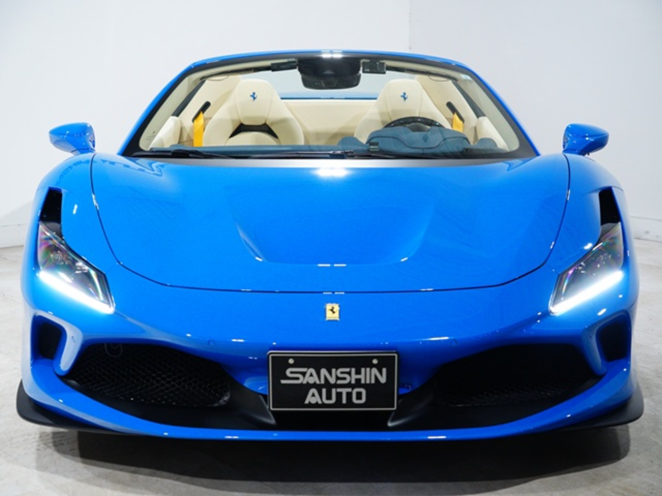 2023 Ferrari F8 Spider — Photo 12 / 34