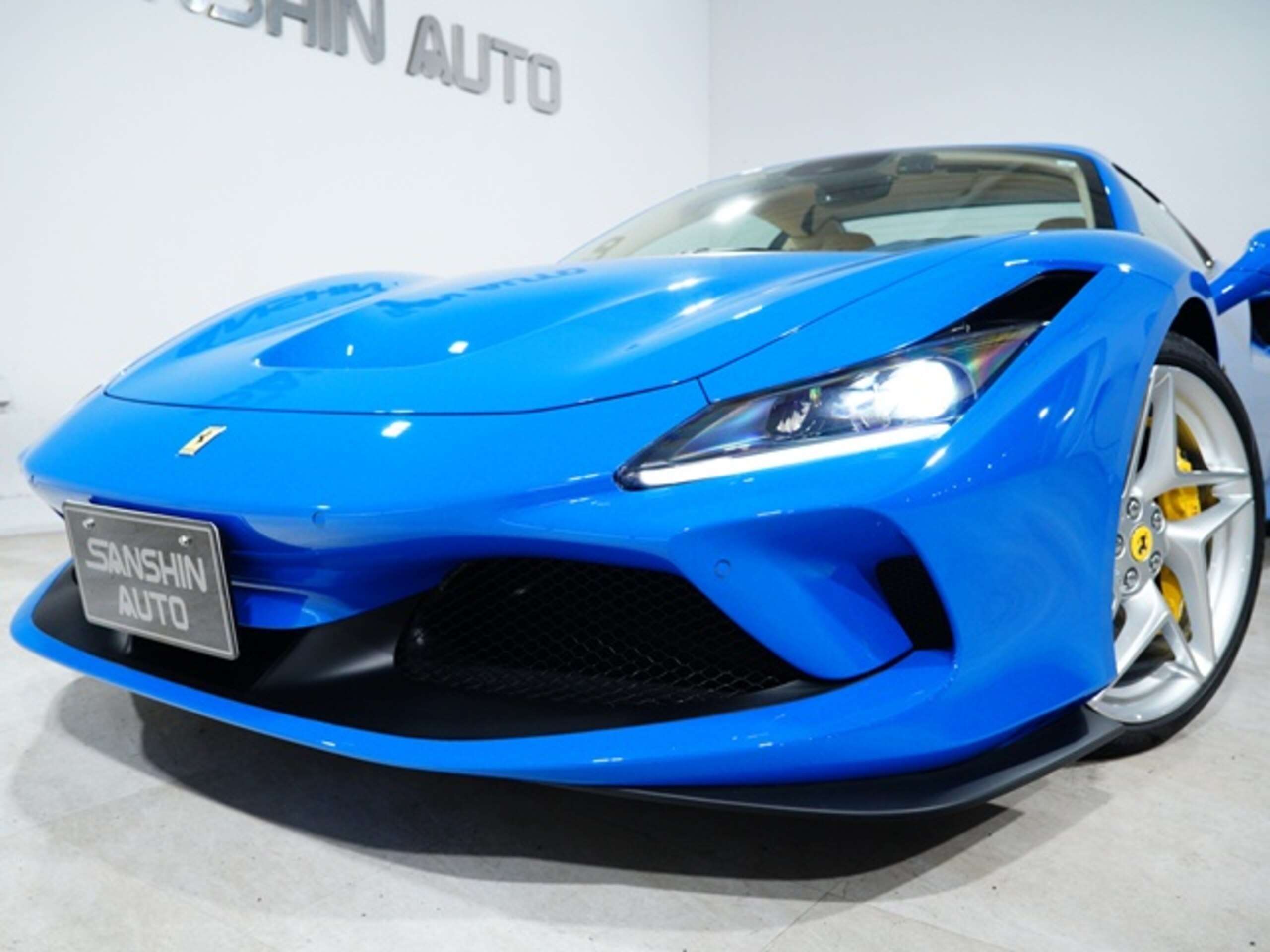 2023 Ferrari F8 Spider — Photo 18 / 34