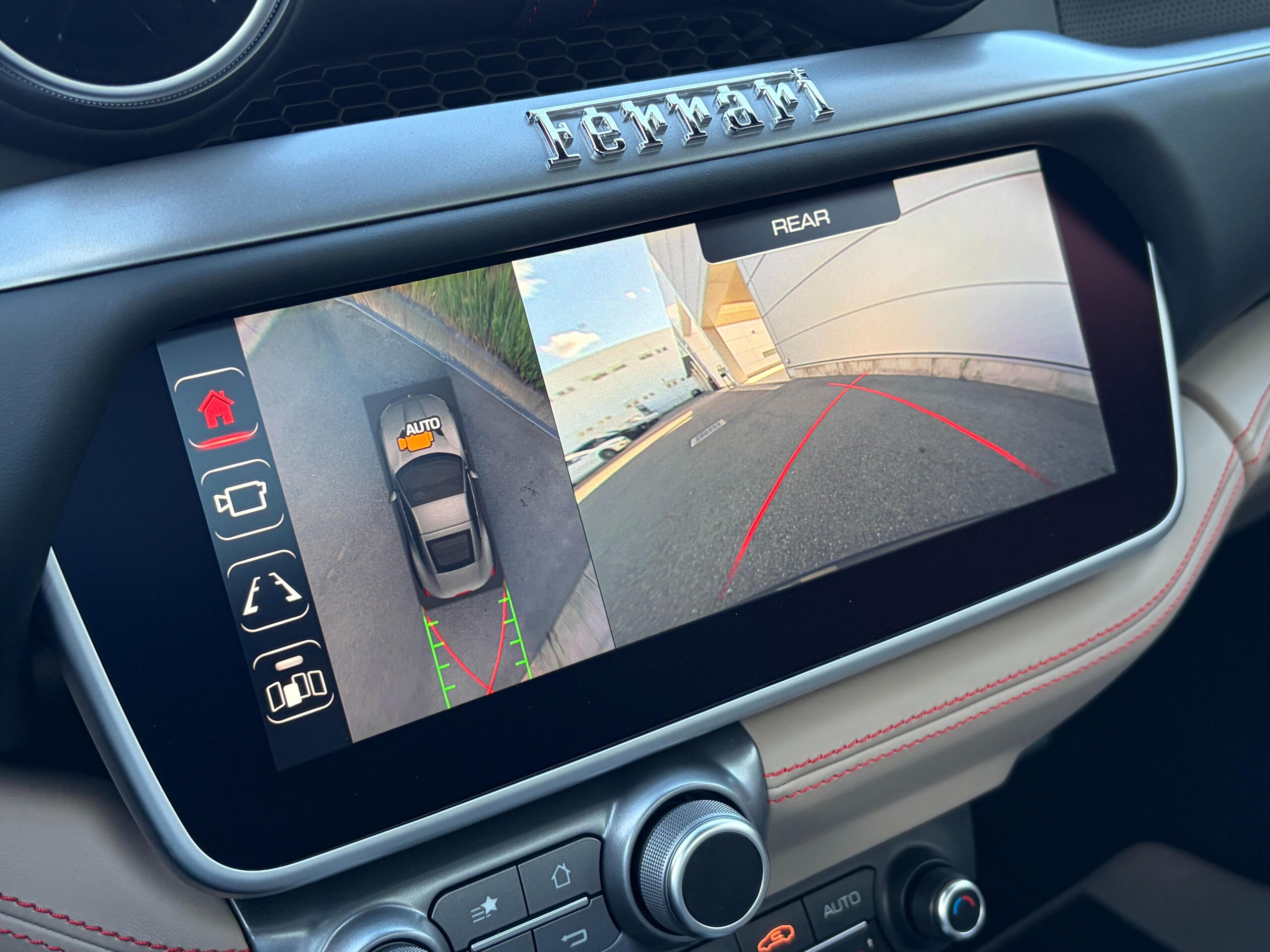 2023 Ferrari Portofino M — Photo 10 / 37