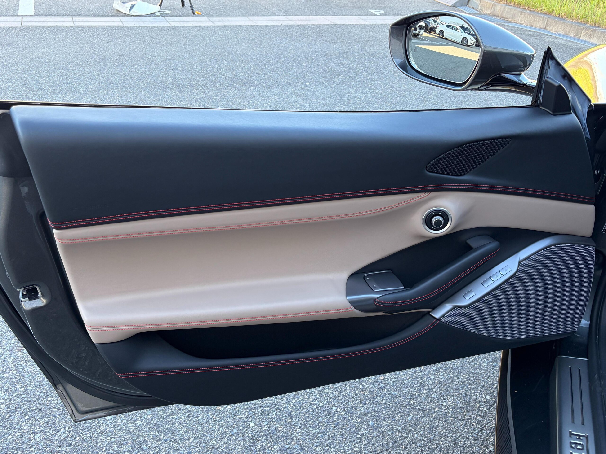 2023 Ferrari Portofino M — Photo 16 / 37