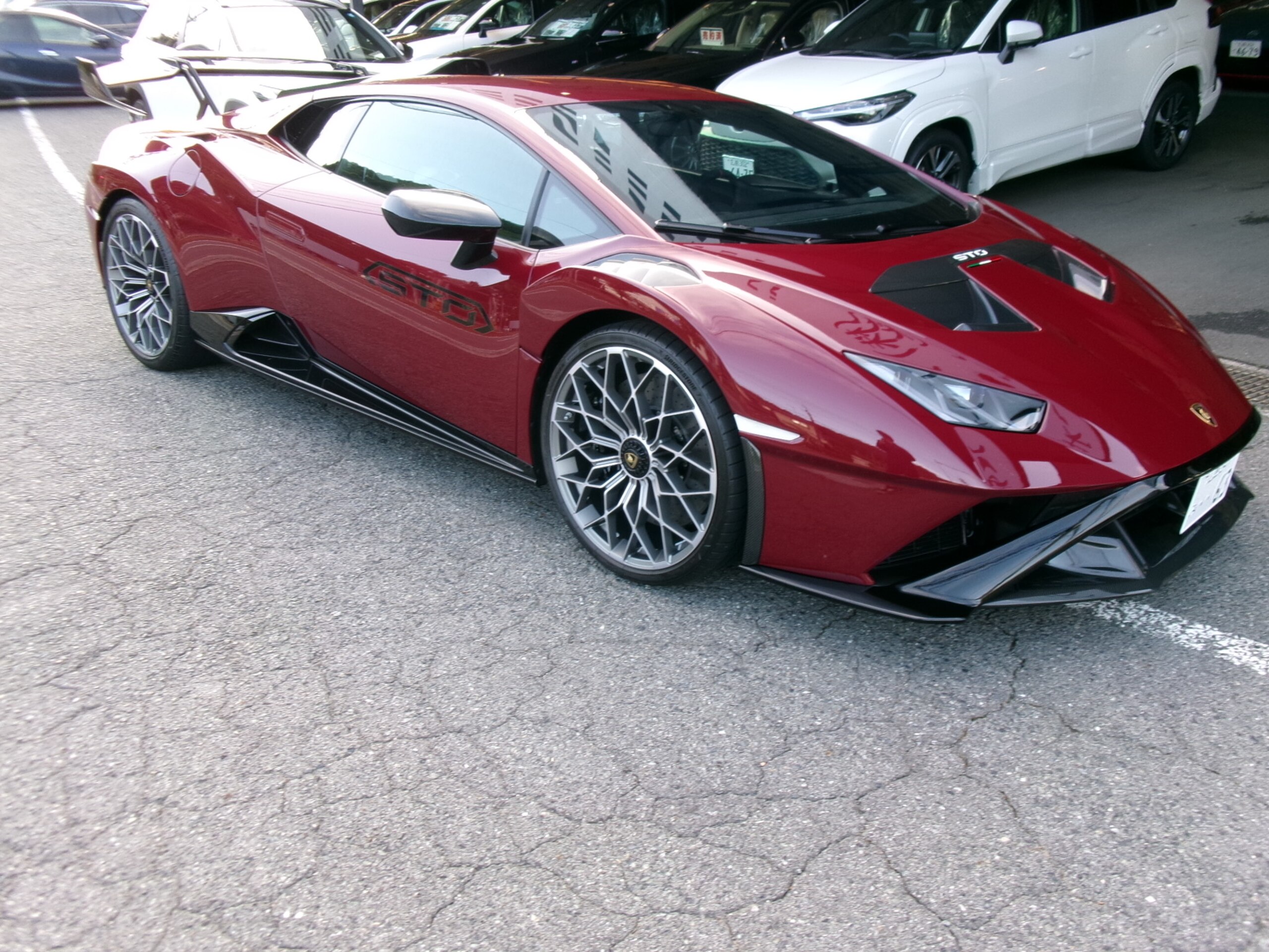 2023 Lamborghini Huracán STO — Photo 12 / 44