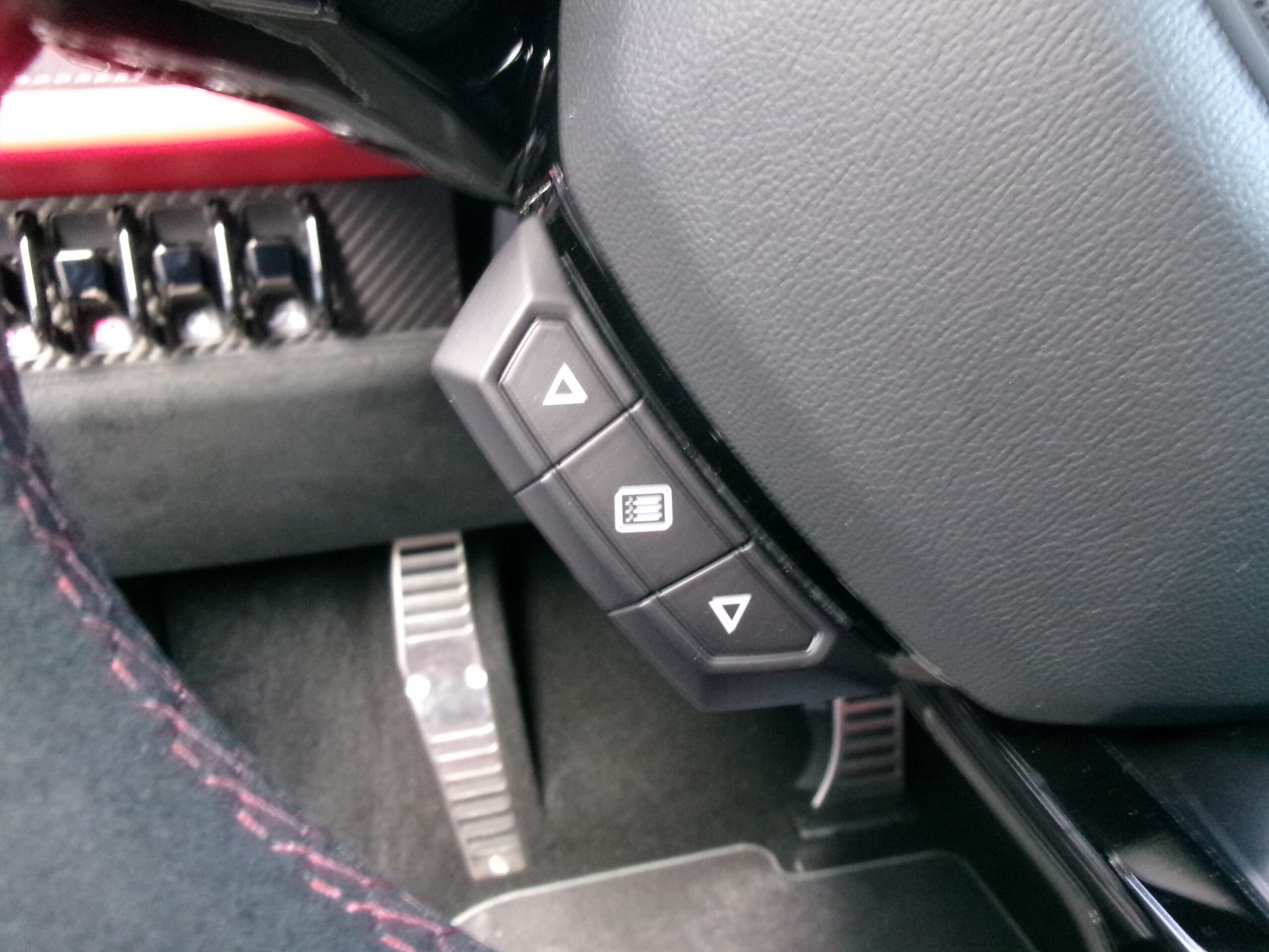 2023 Lamborghini Huracán STO — Photo 22 / 44