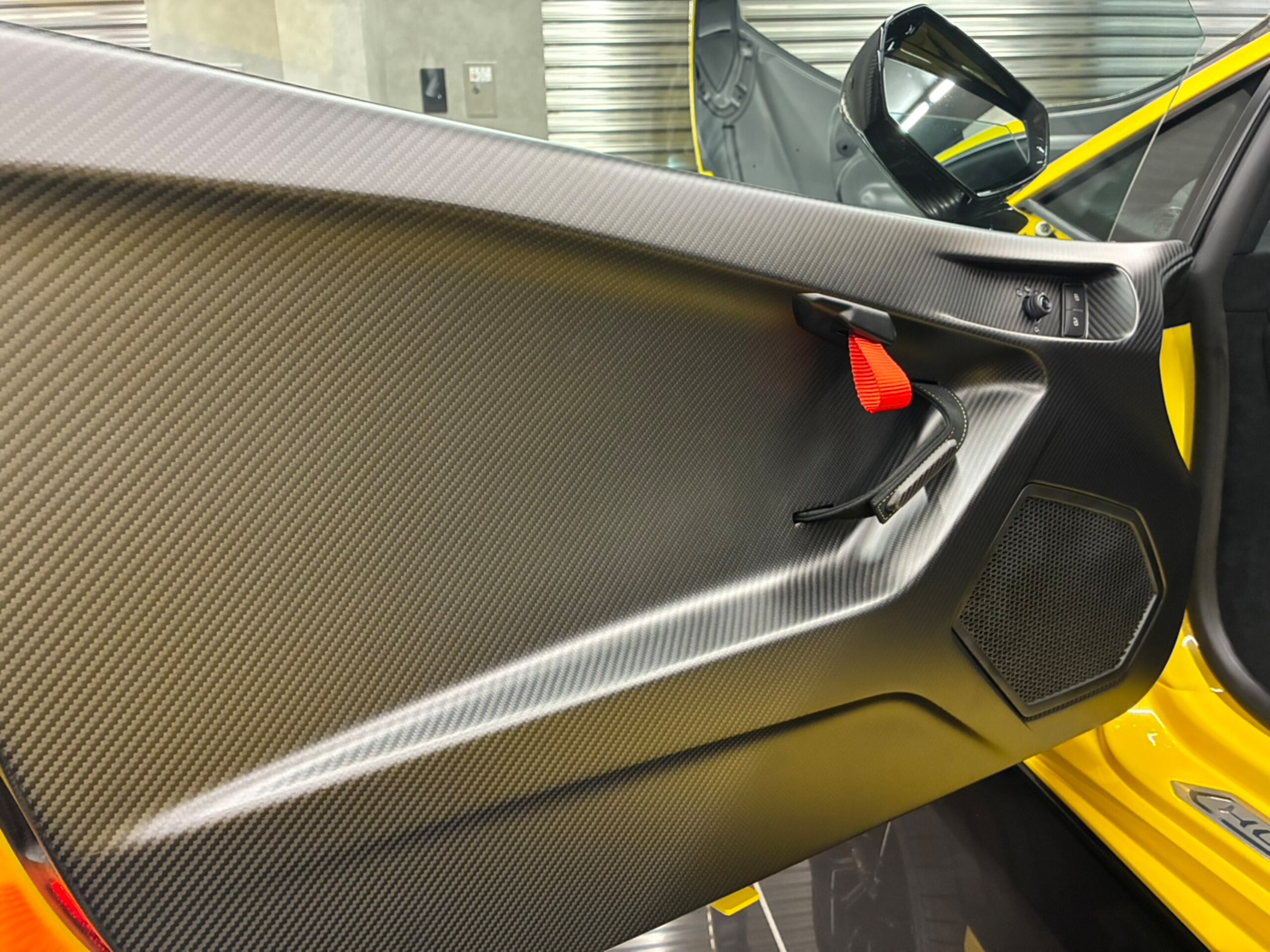 2023 Lamborghini Huracán STO — Photo 30 / 41