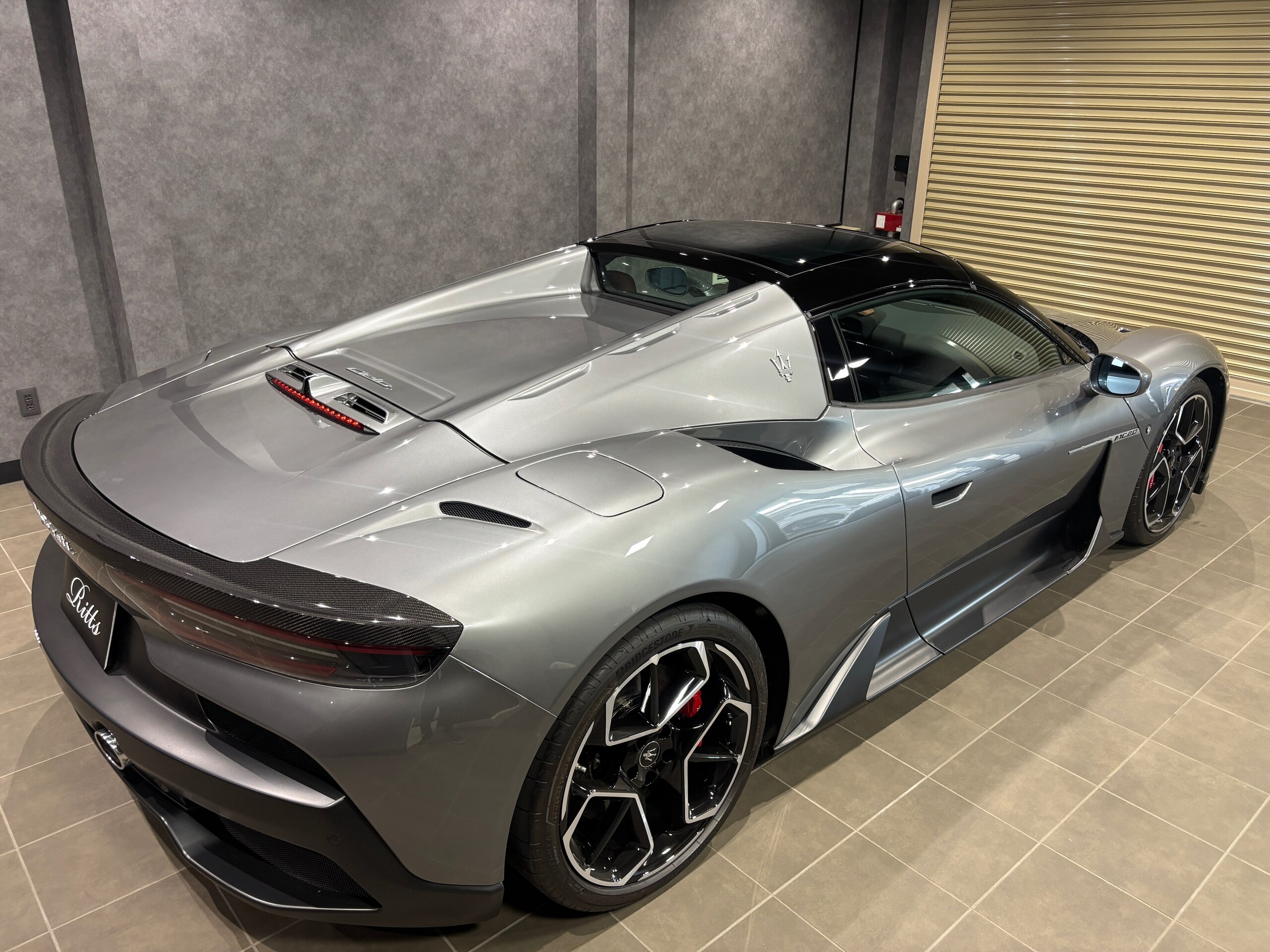 2023 Maserati MC20 Cielo — Photo 11 / 43