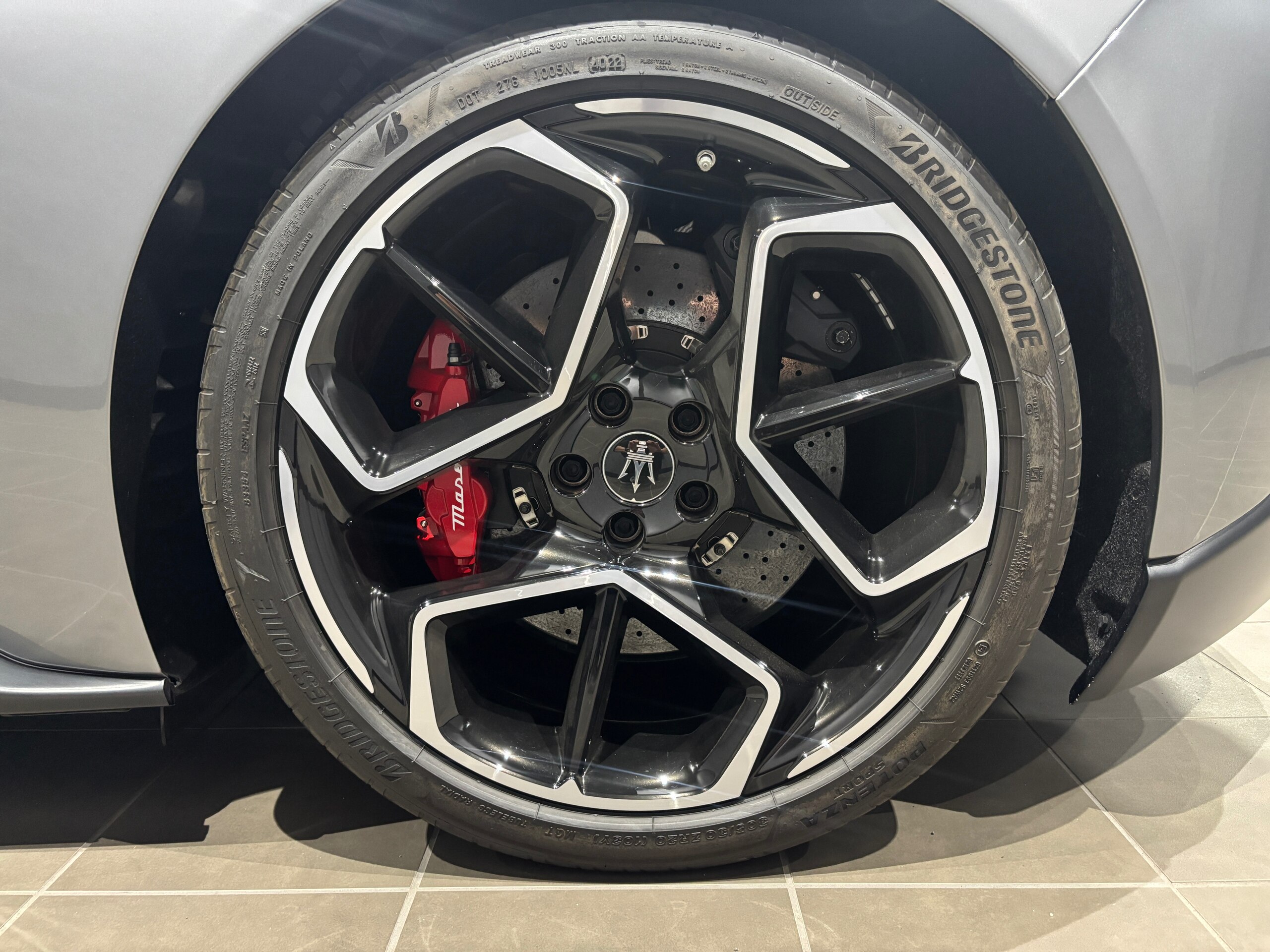 2023 Maserati MC20 Cielo — Photo 25 / 43