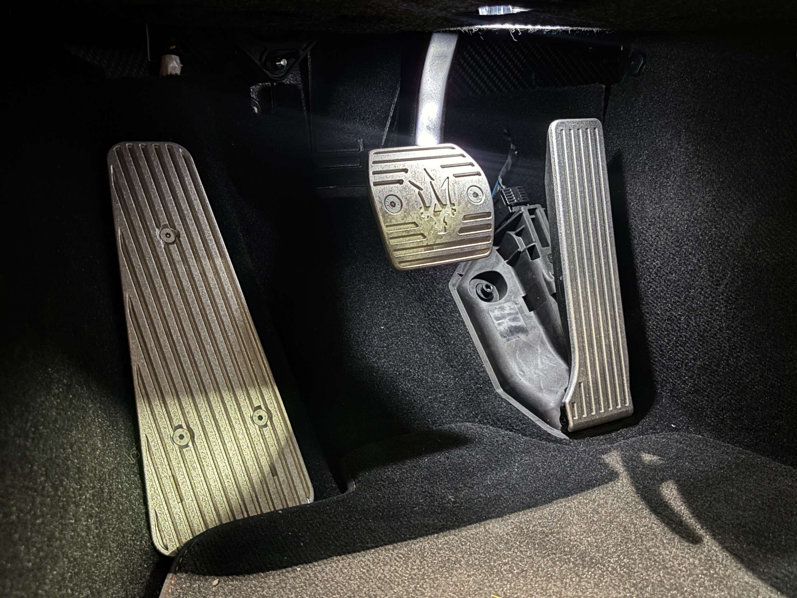 2023 Maserati MC20 Cielo — Photo 34 / 43