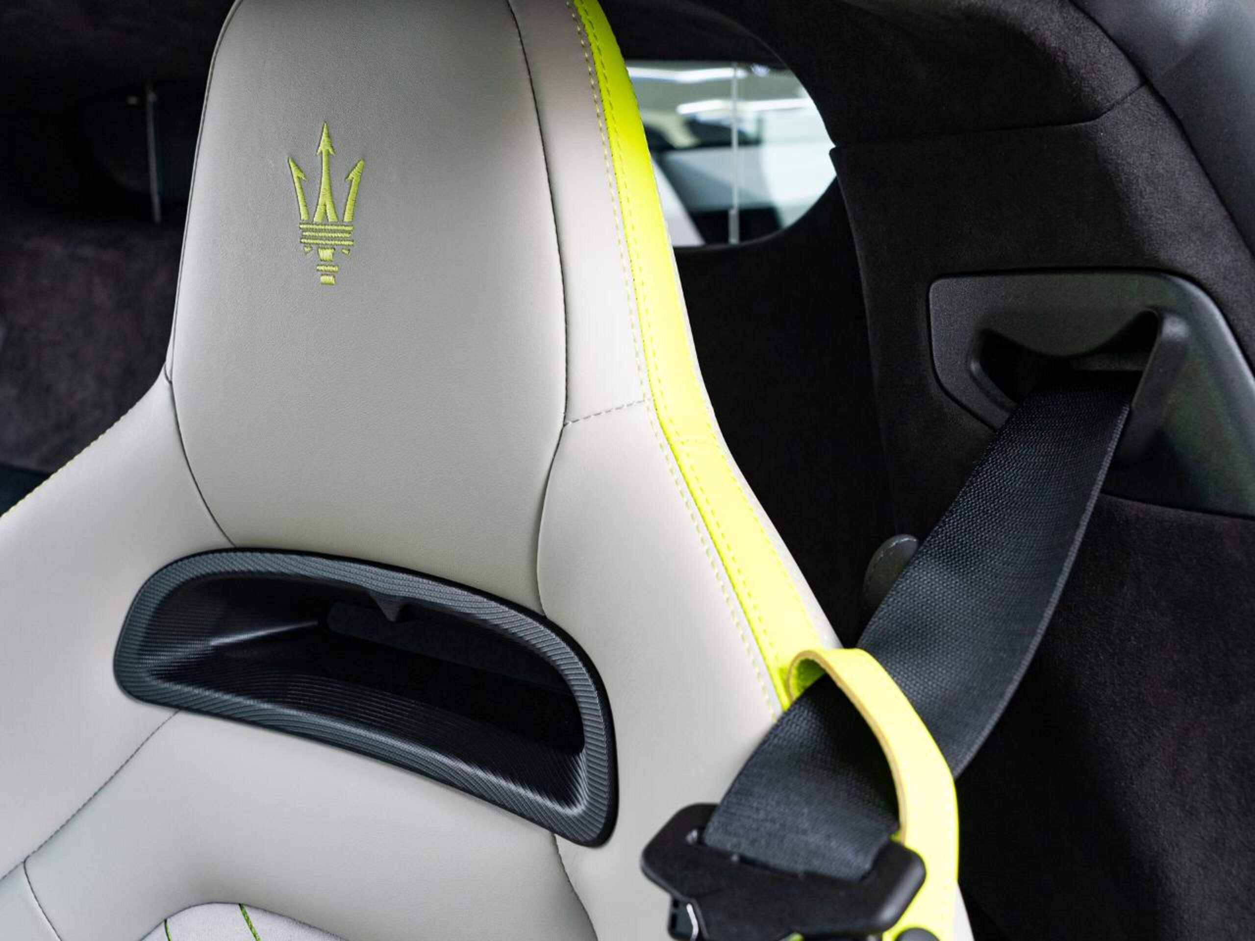2023 Maserati MC20 — Photo 17 / 52