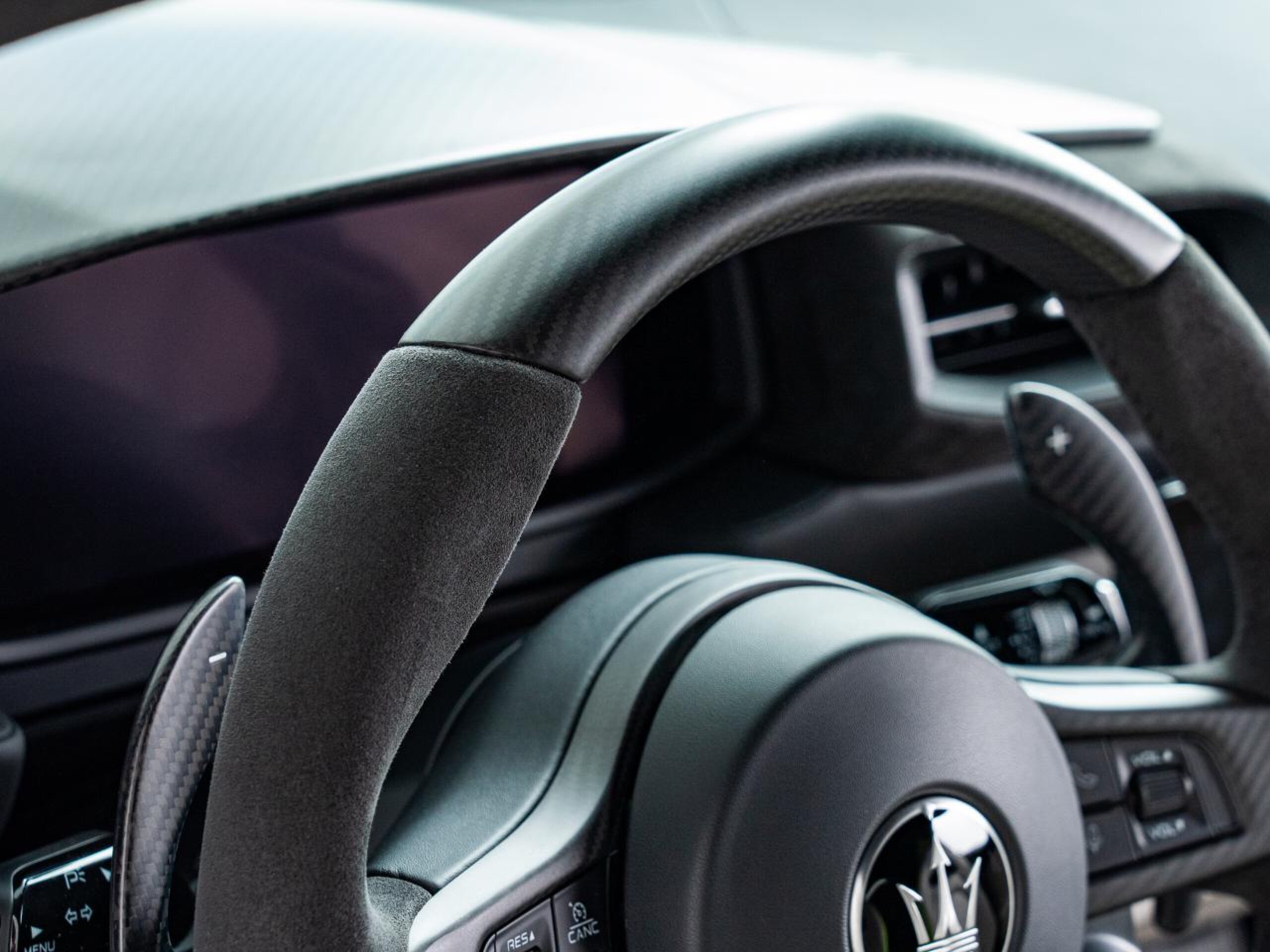 2023 Maserati MC20 — Photo 36 / 52
