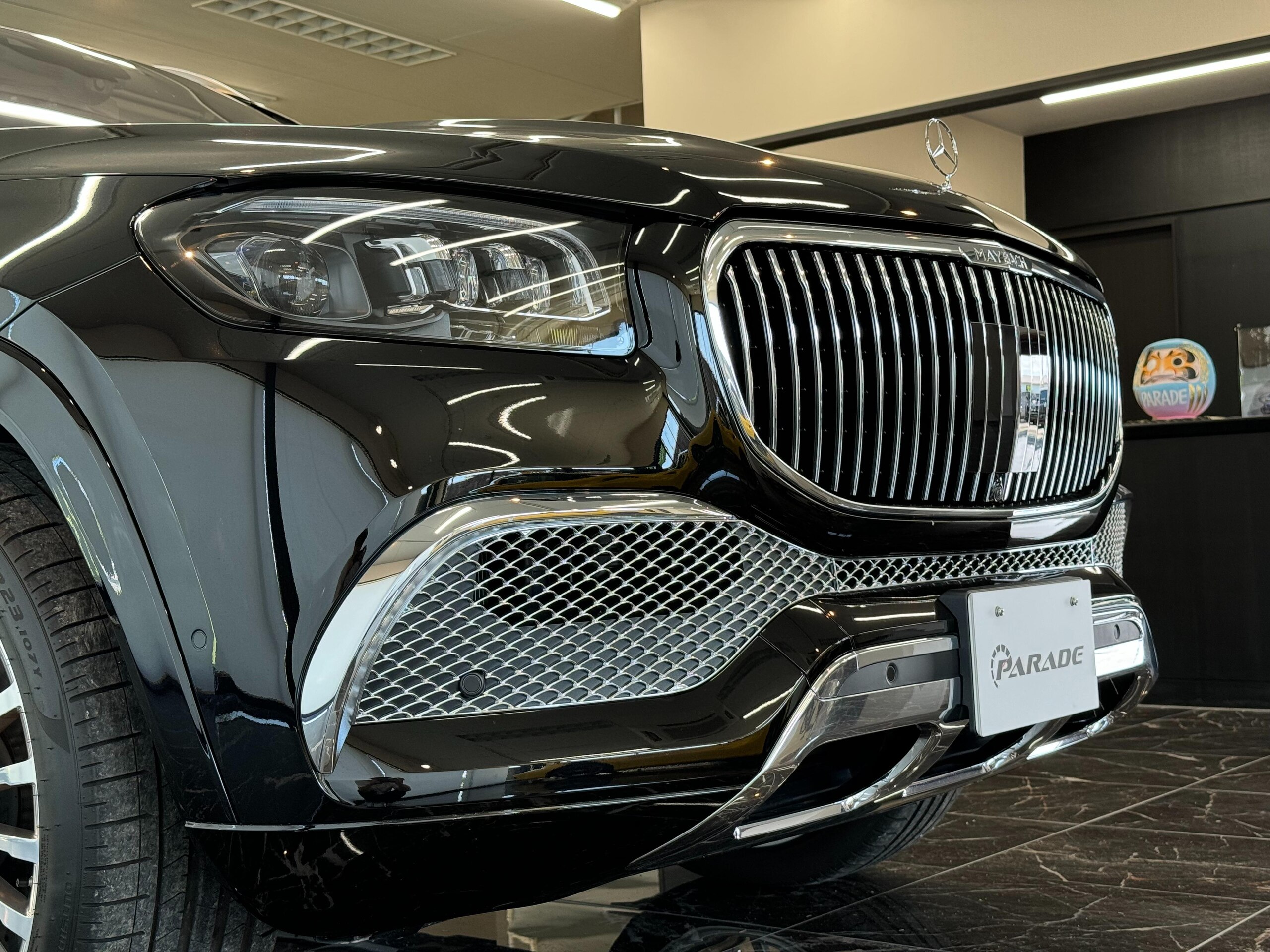 2023 Mercedes Benz Maybach GLS 600 4Matic — Photo 12 / 49