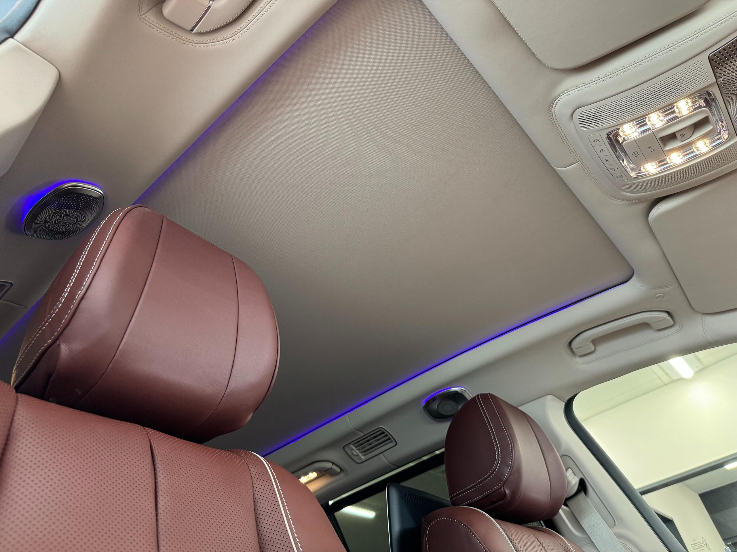 2023 Mercedes Benz Maybach GLS 600 4Matic — Photo 36 / 49