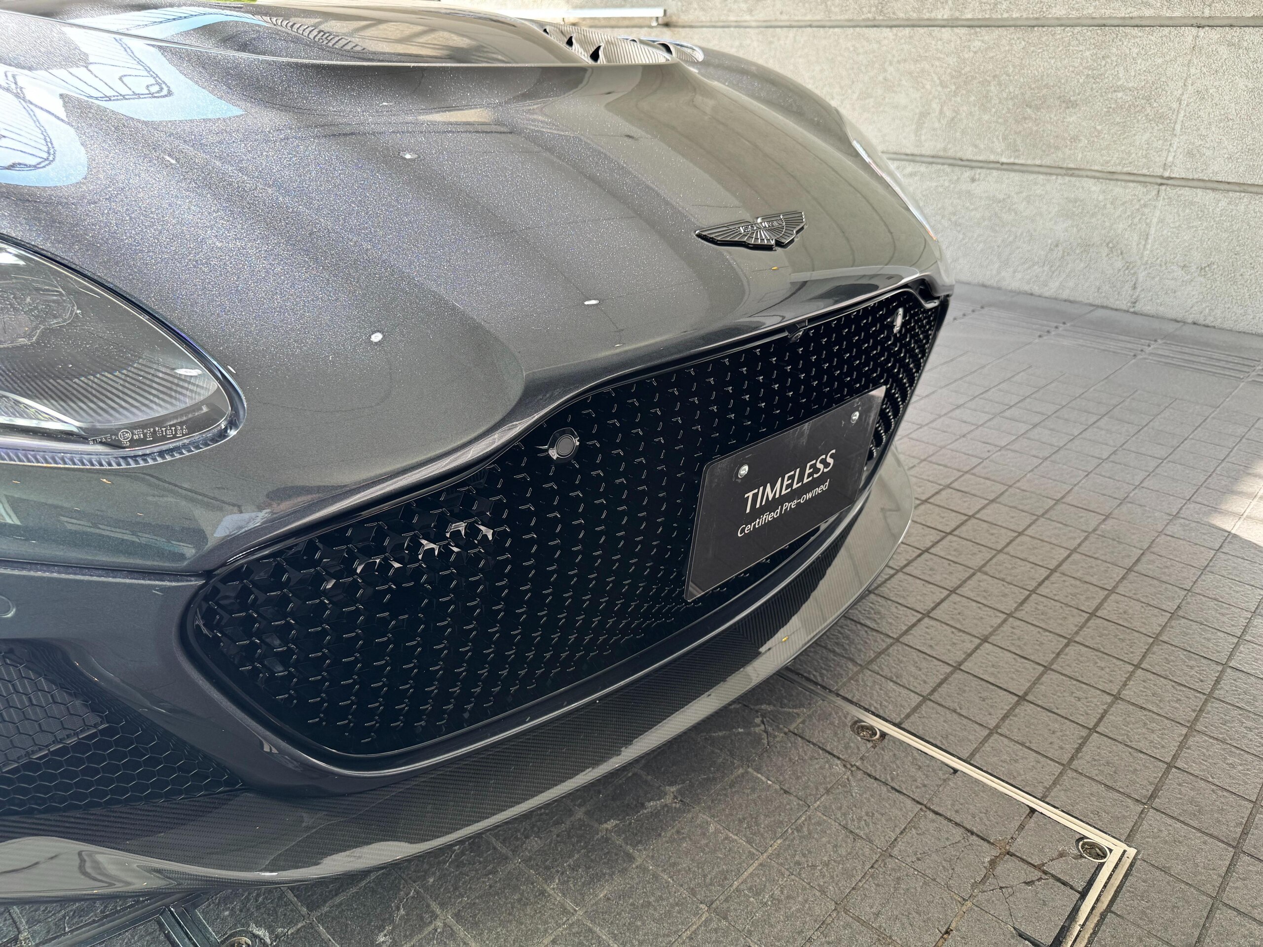 2024 Aston Martin DBS Superleggera — Photo 26 / 38