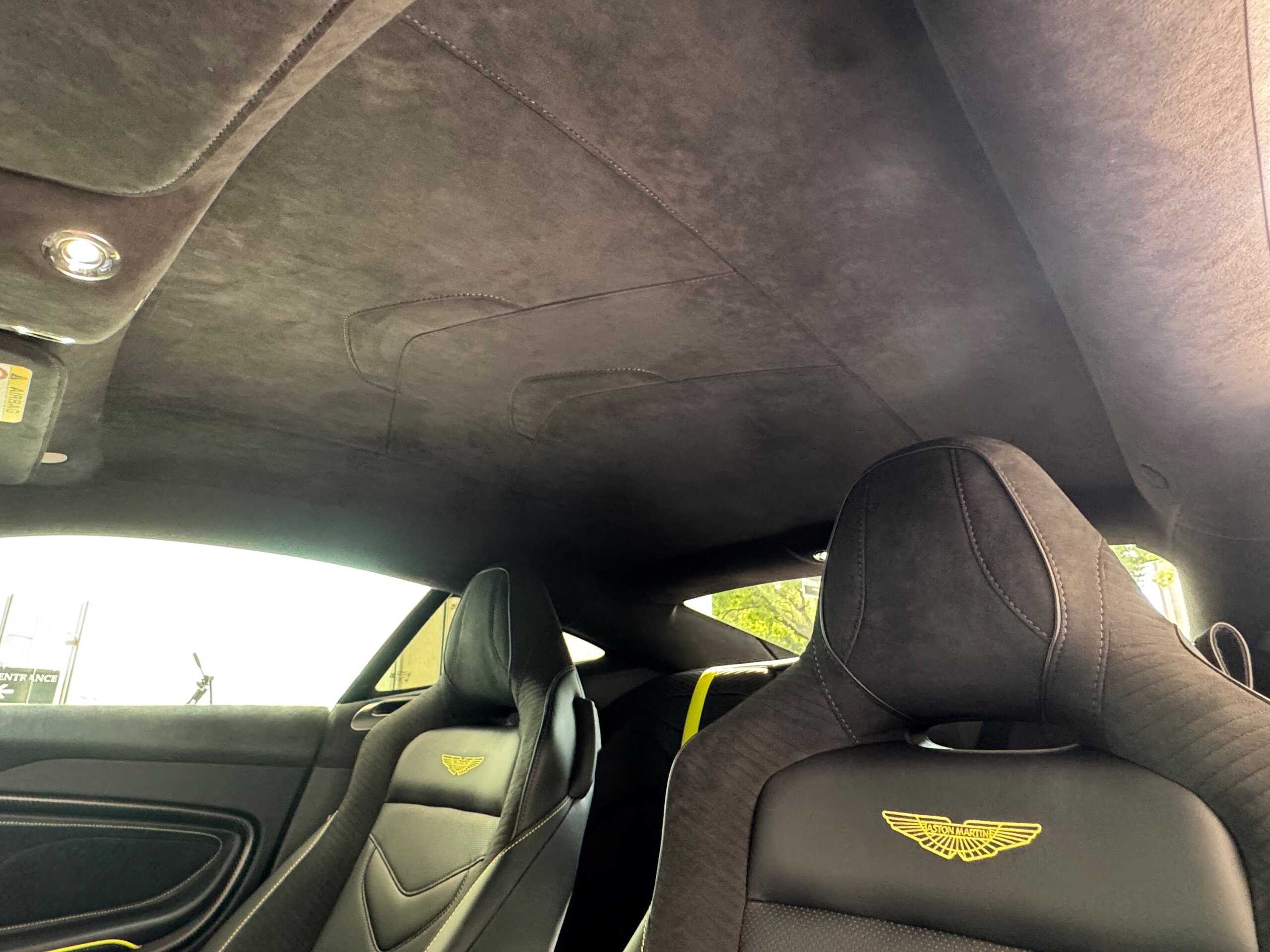 2024 Aston Martin DBS Superleggera — Photo 38 / 38