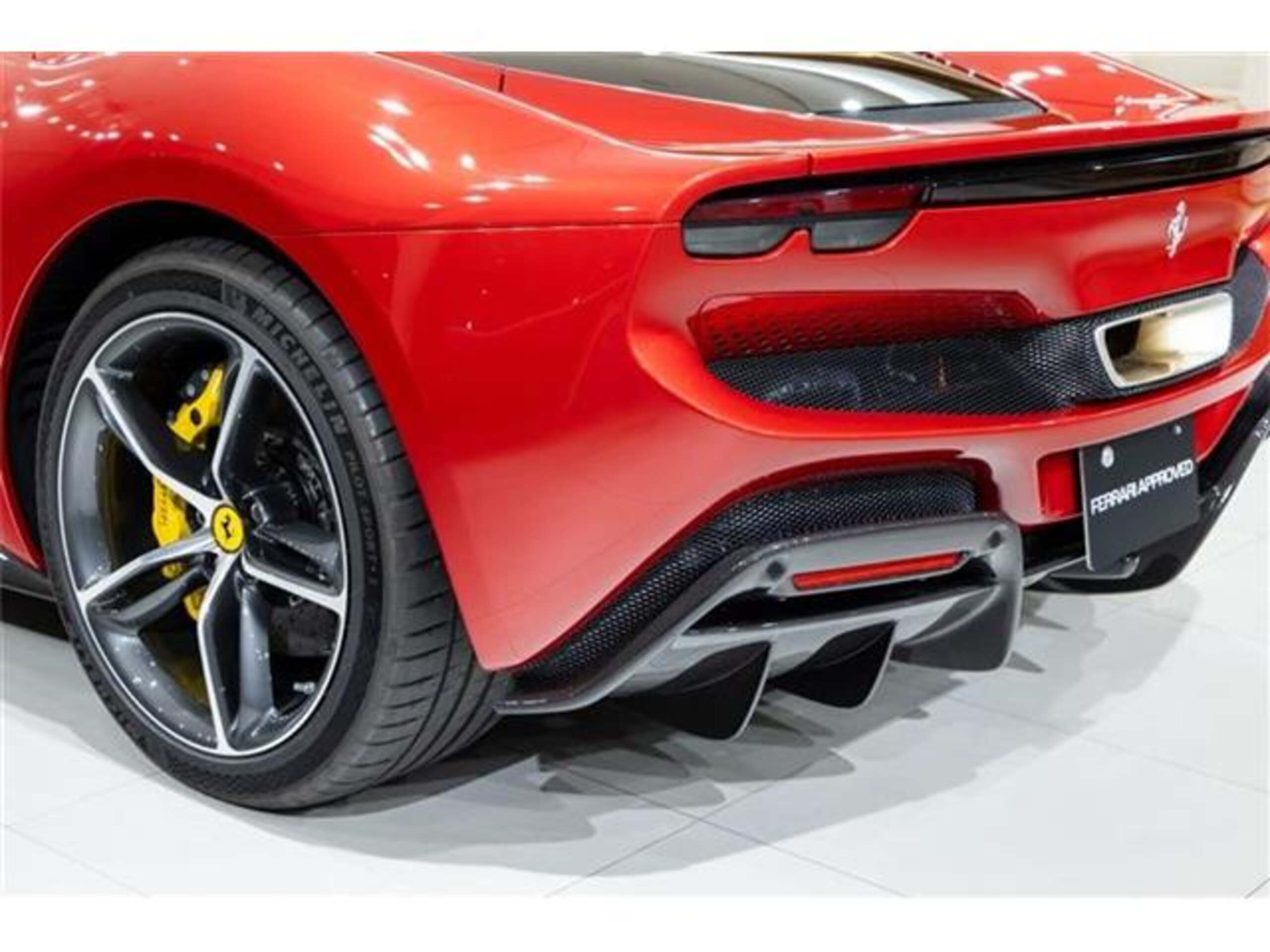2024 Ferrari 296GTB — Photo 28 / 67