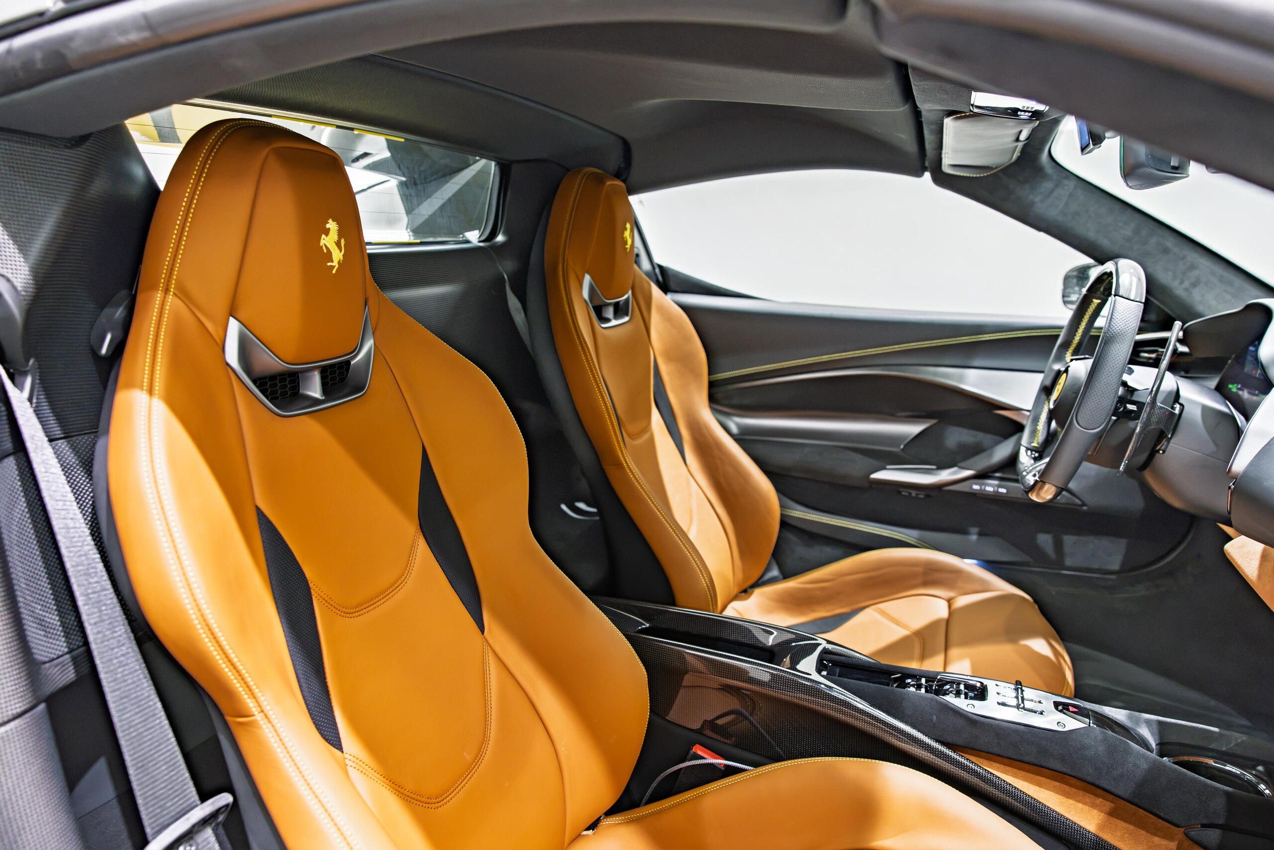 2024 Ferrari 296GTS — Photo 8 / 34