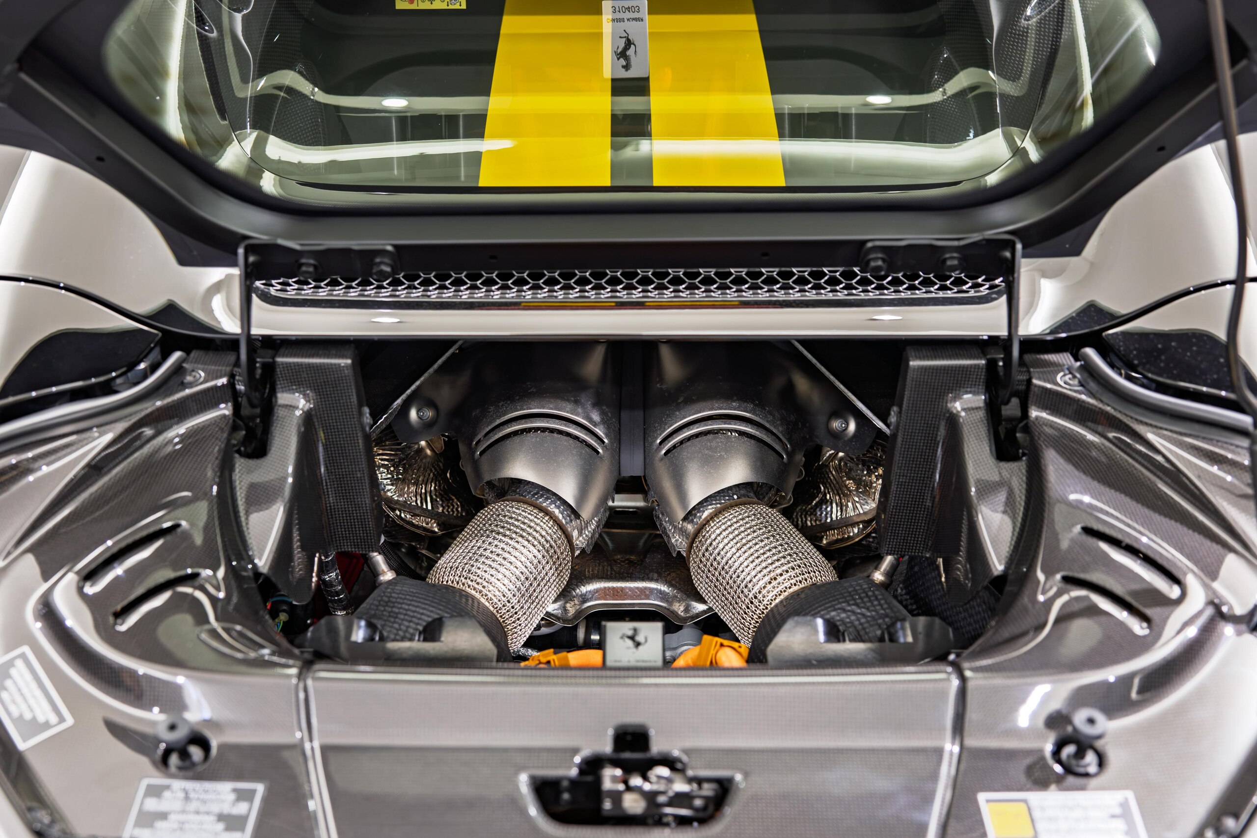 2024 Ferrari 296GTS — Photo 13 / 34