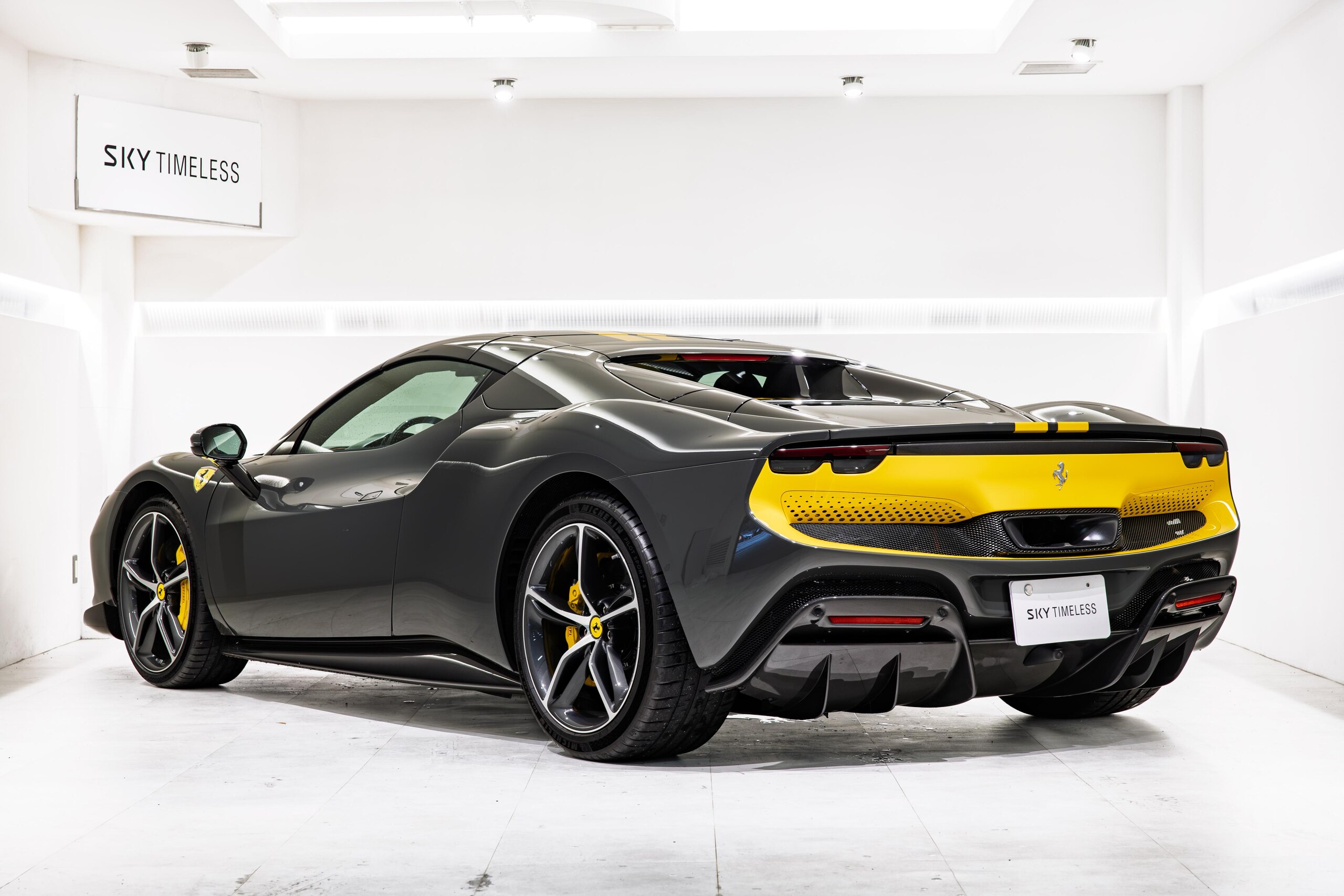 2024 Ferrari 296GTS — Photo 24 / 34