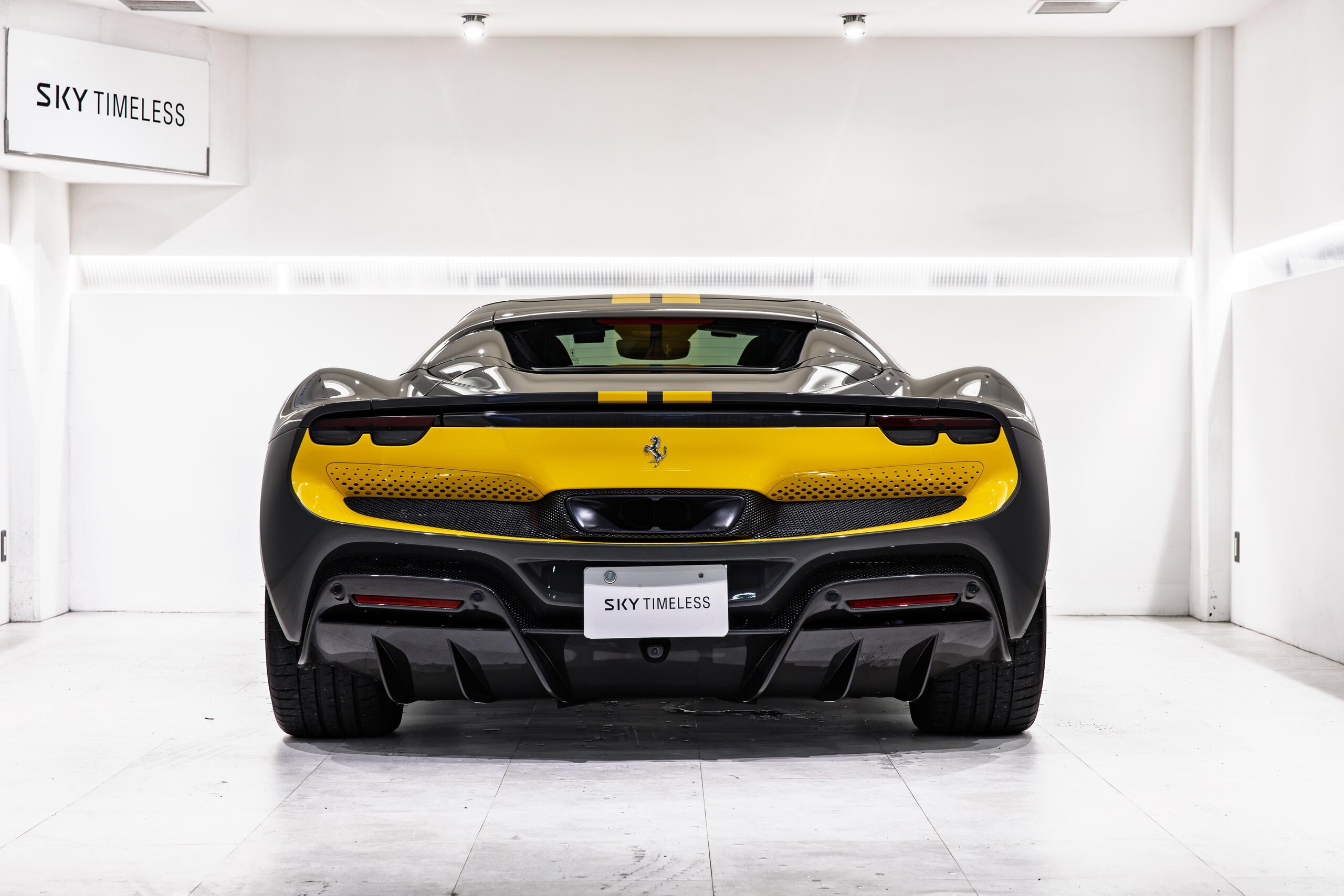2024 Ferrari 296GTS — Photo 25 / 34