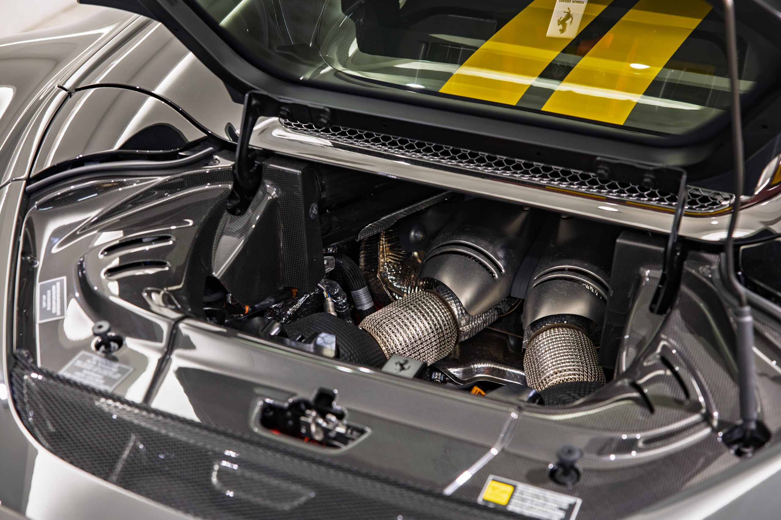 2024 Ferrari 296GTS — Photo 26 / 34