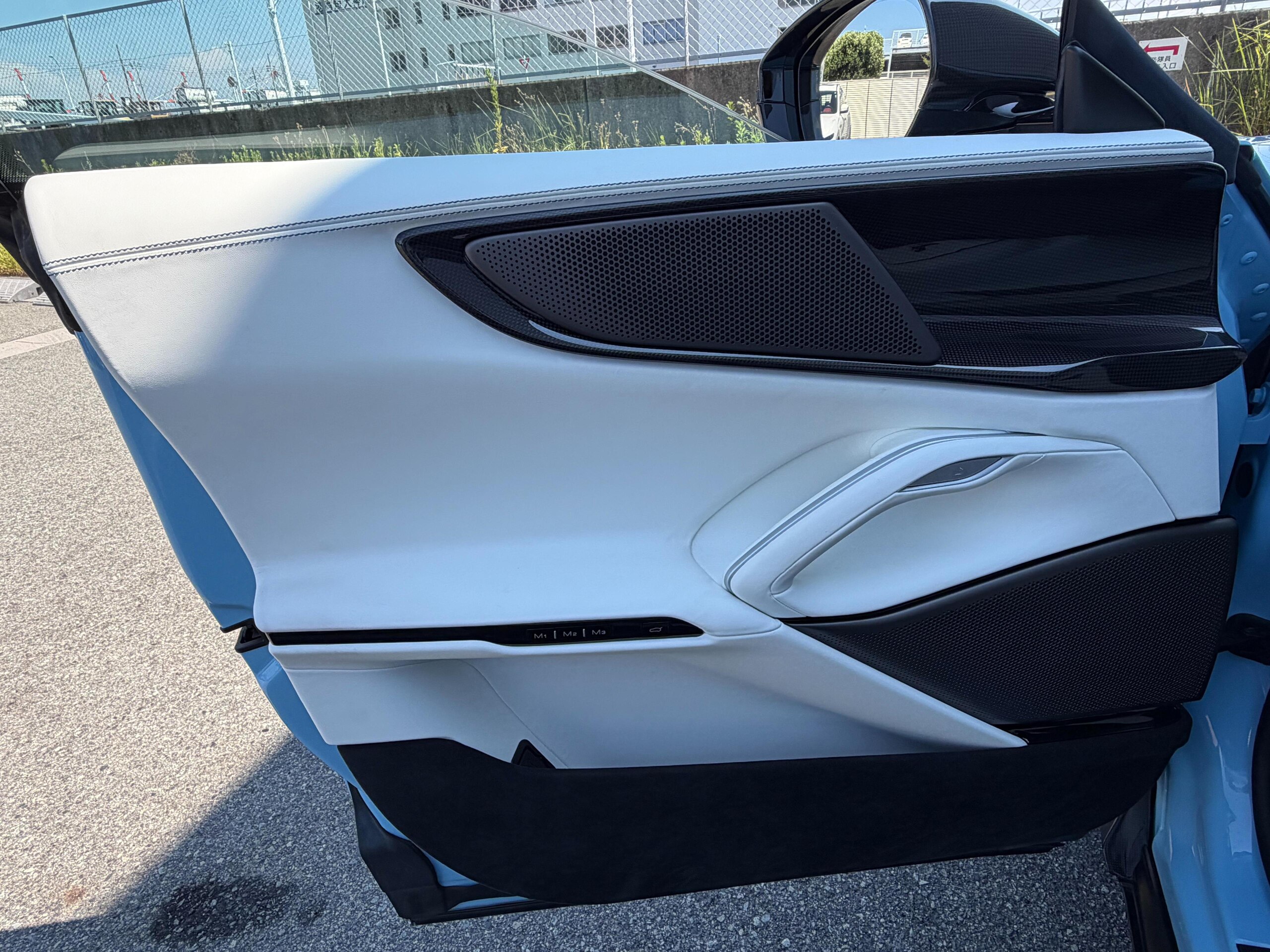 2024 Ferrari Purosangue — Photo 20 / 36