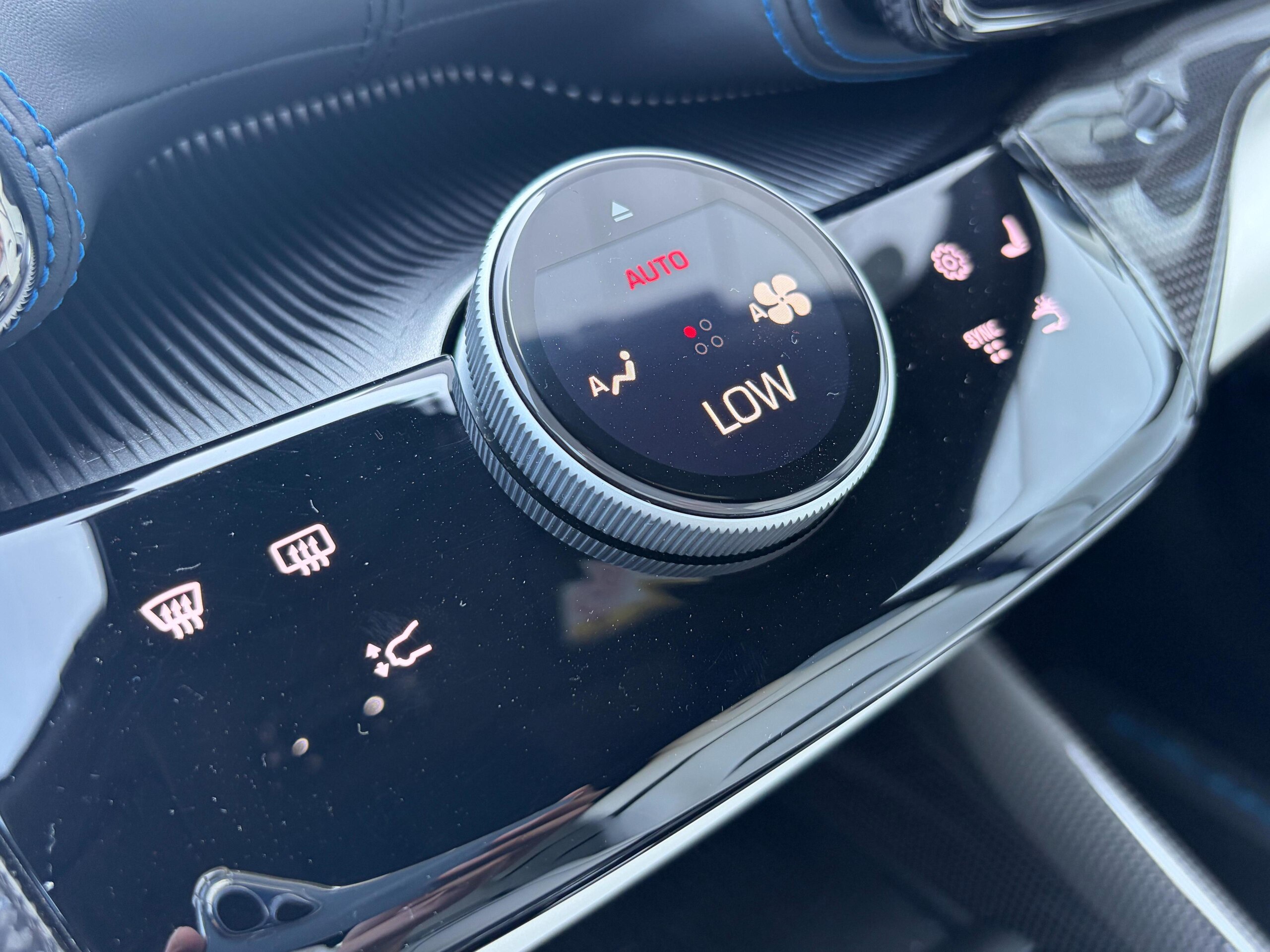 2024 Ferrari Purosangue — Photo 28 / 36