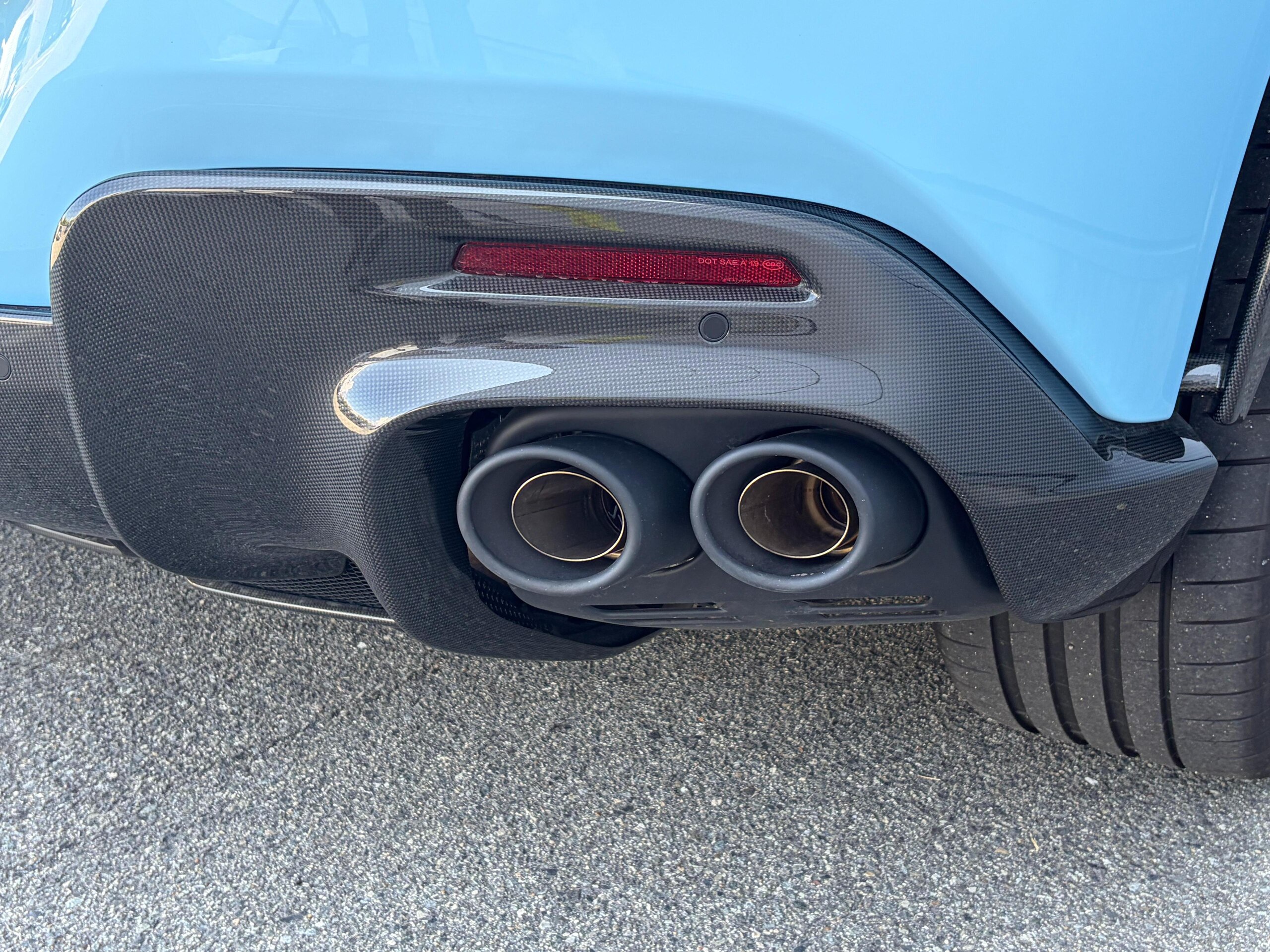 2024 Ferrari Purosangue — Photo 29 / 36