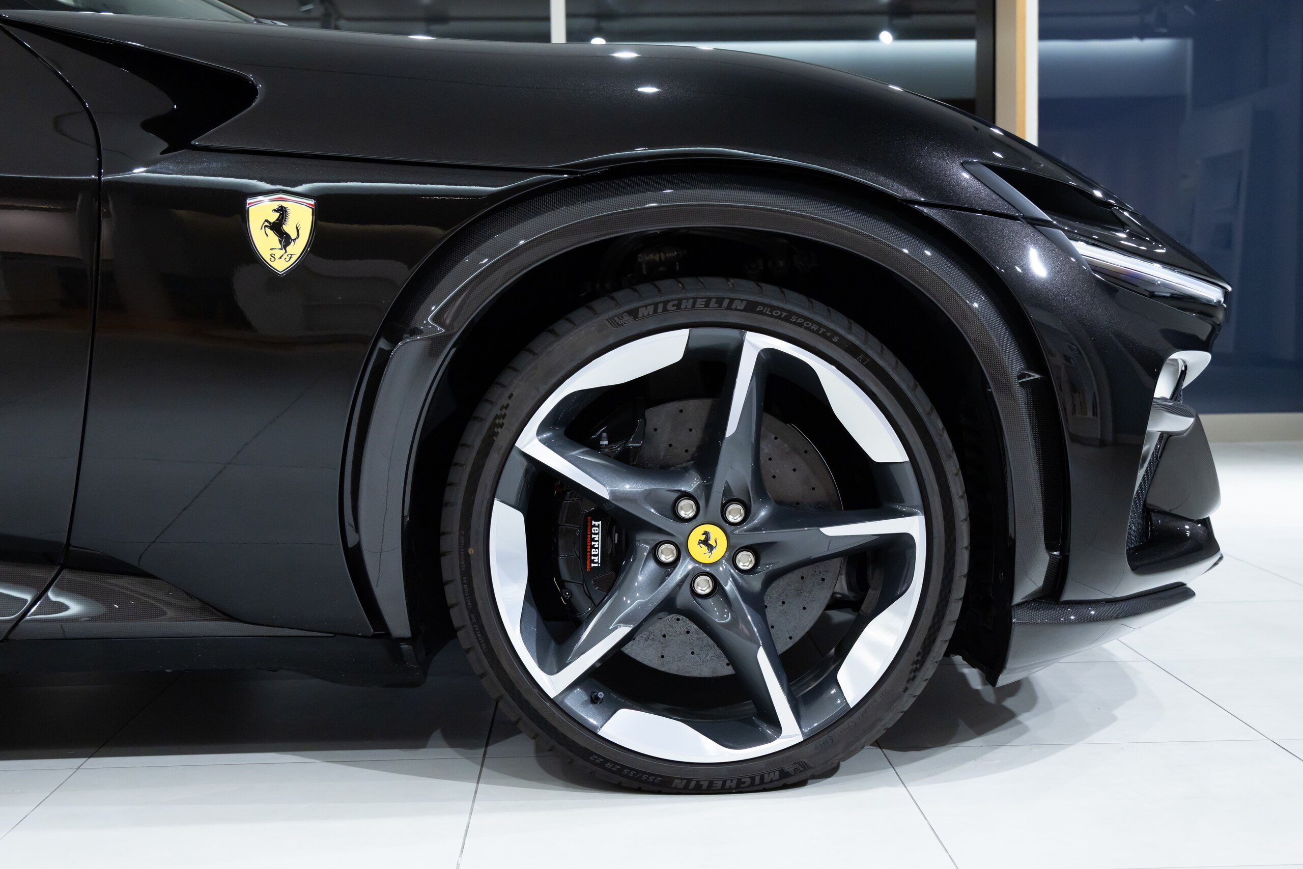 2024 Ferrari Purosangue — Photo 16 / 67
