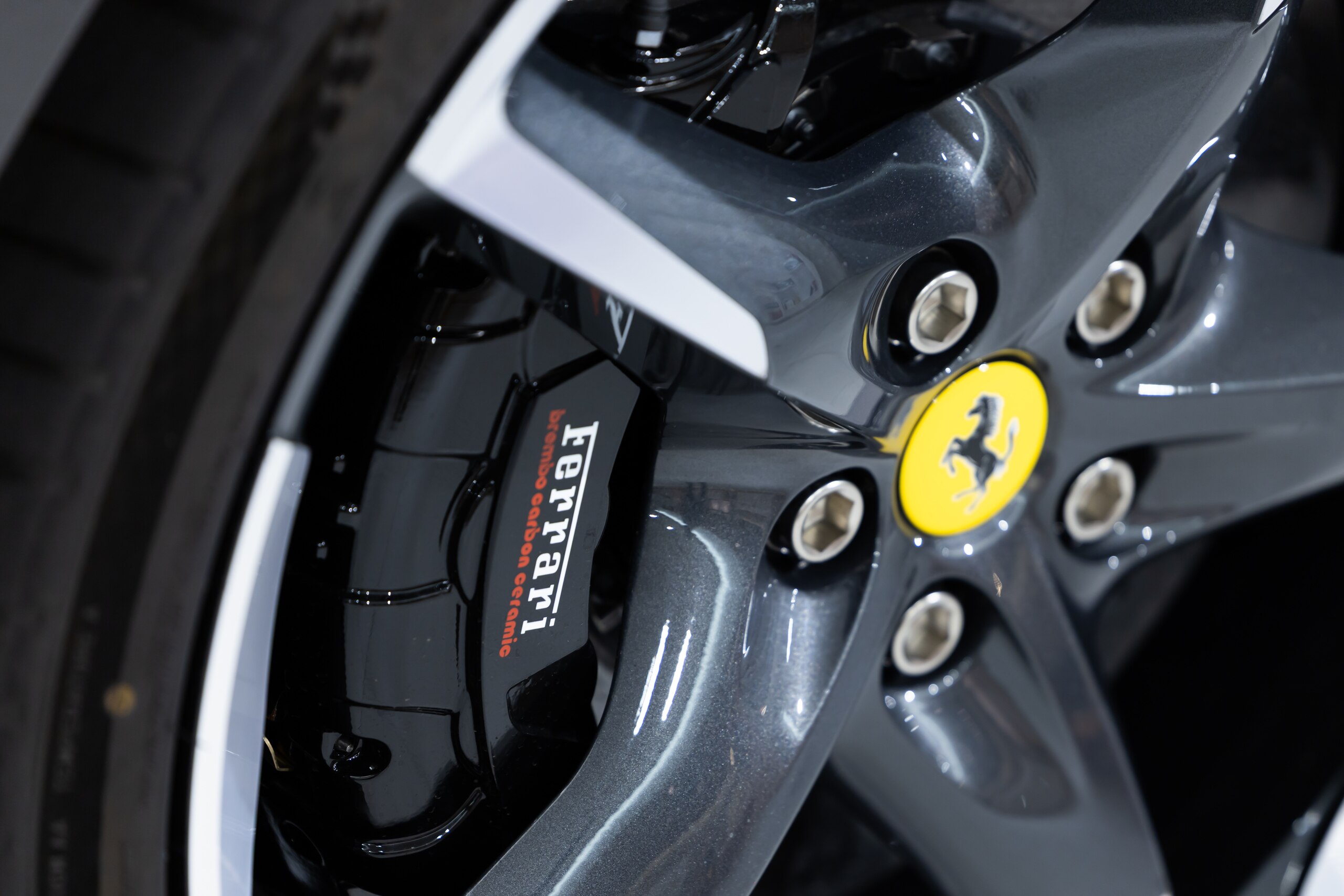 2024 Ferrari Purosangue — Photo 18 / 67