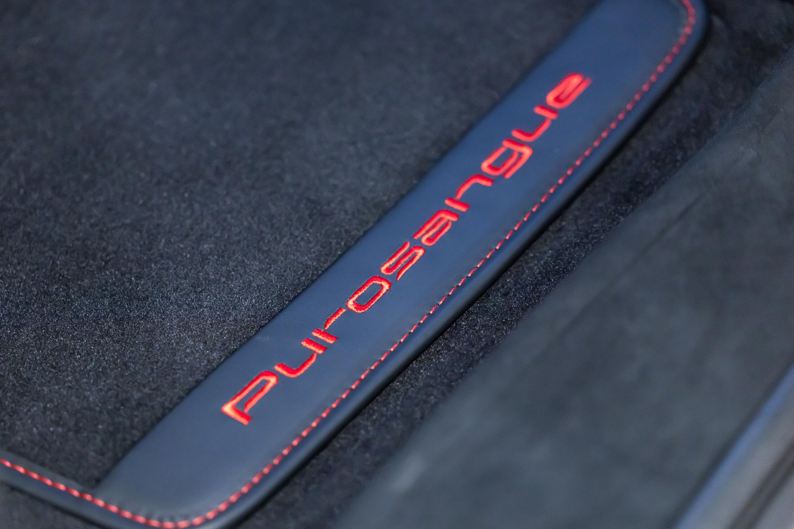 2024 Ferrari Purosangue — Photo 55 / 67