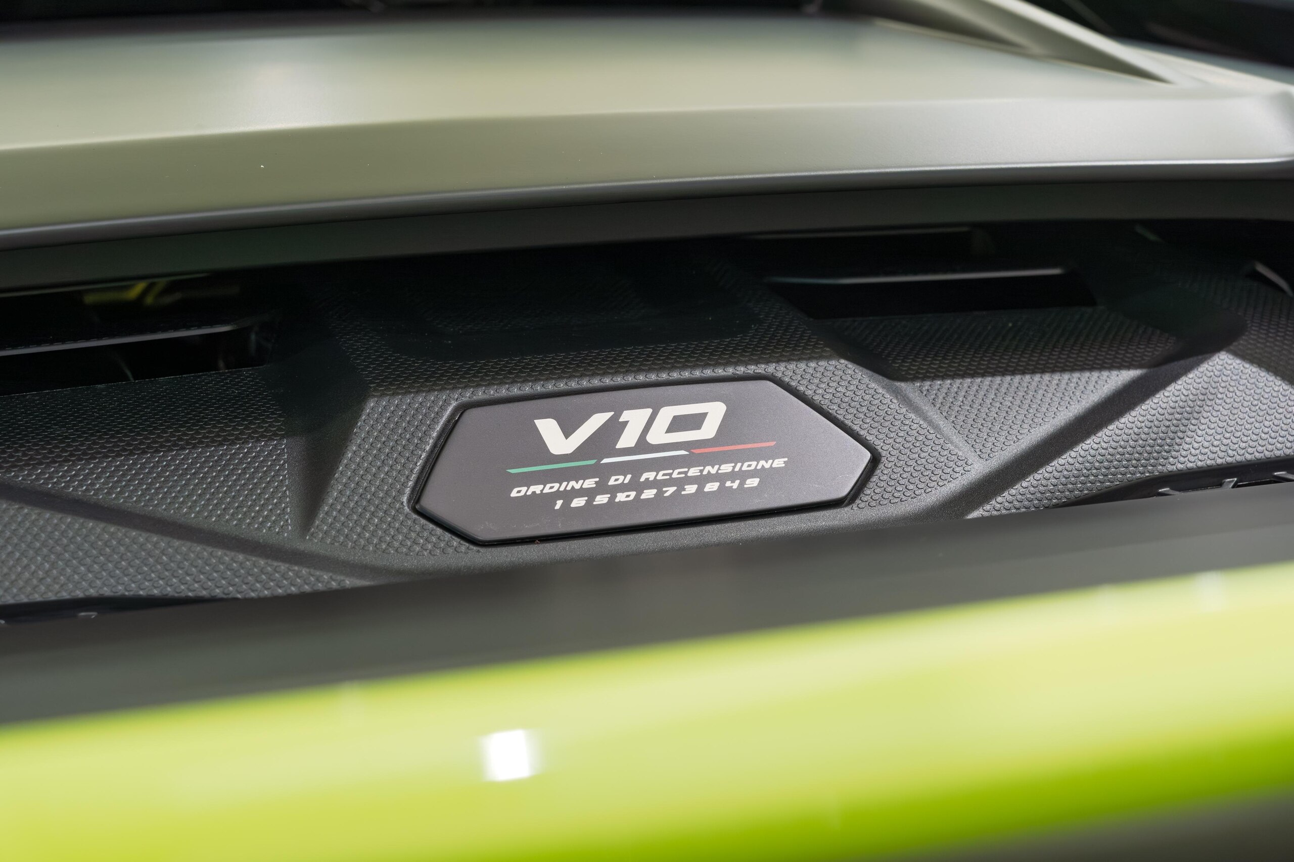 2024 Lamborghini Huracán Sterrato — Photo 8 / 23