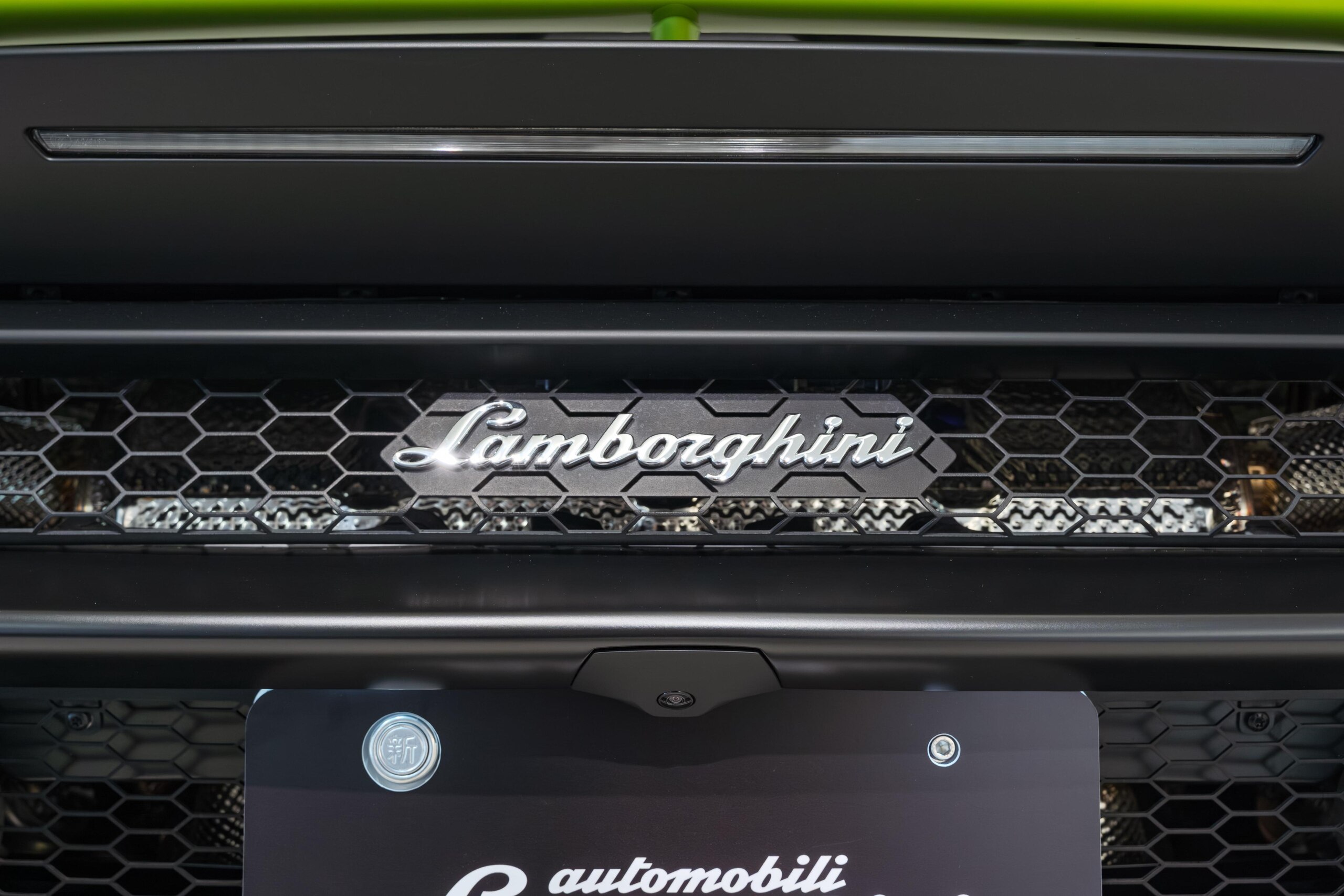 2024 Lamborghini Huracán Sterrato — Photo 9 / 23
