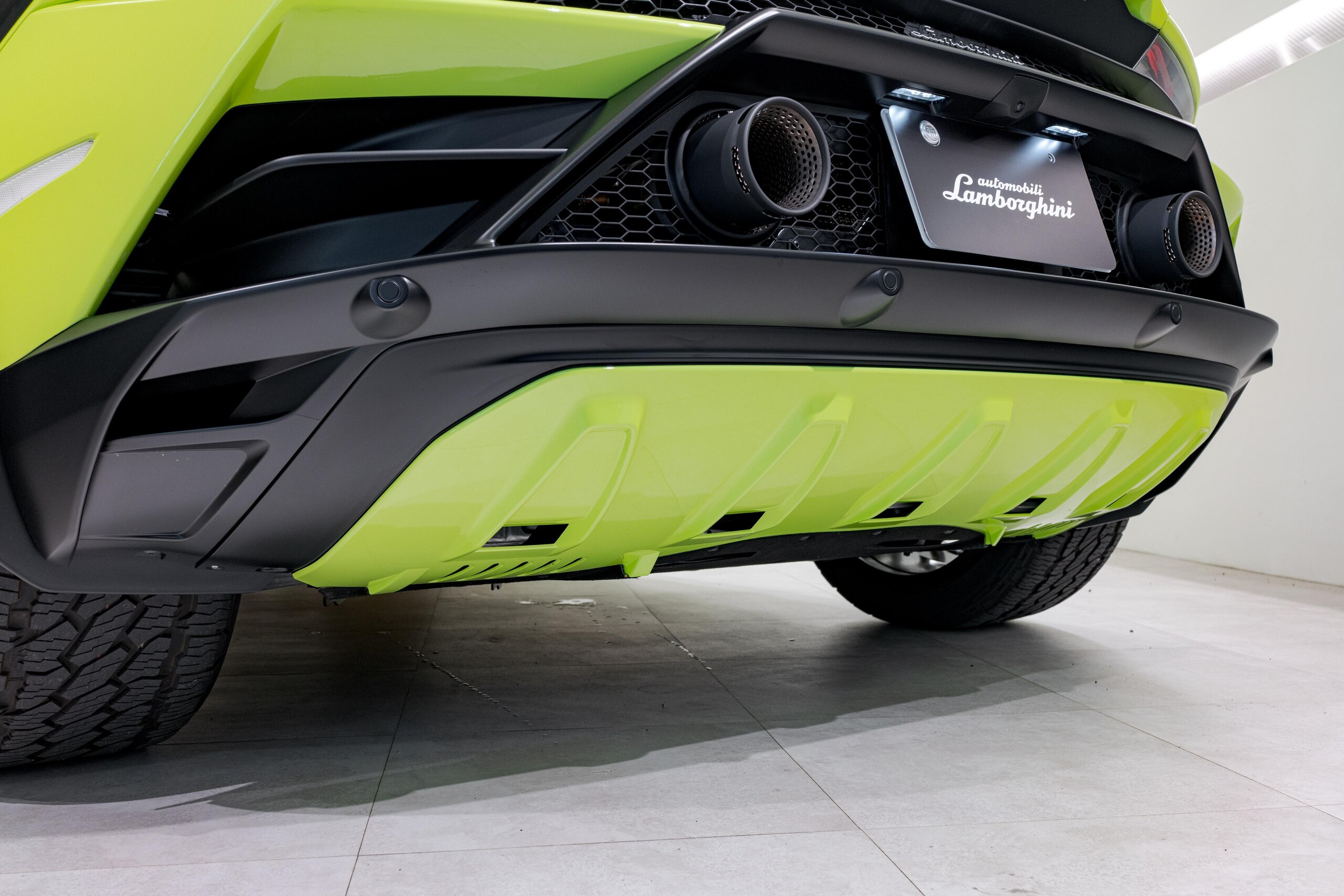 2024 Lamborghini Huracán Sterrato — Photo 10 / 23