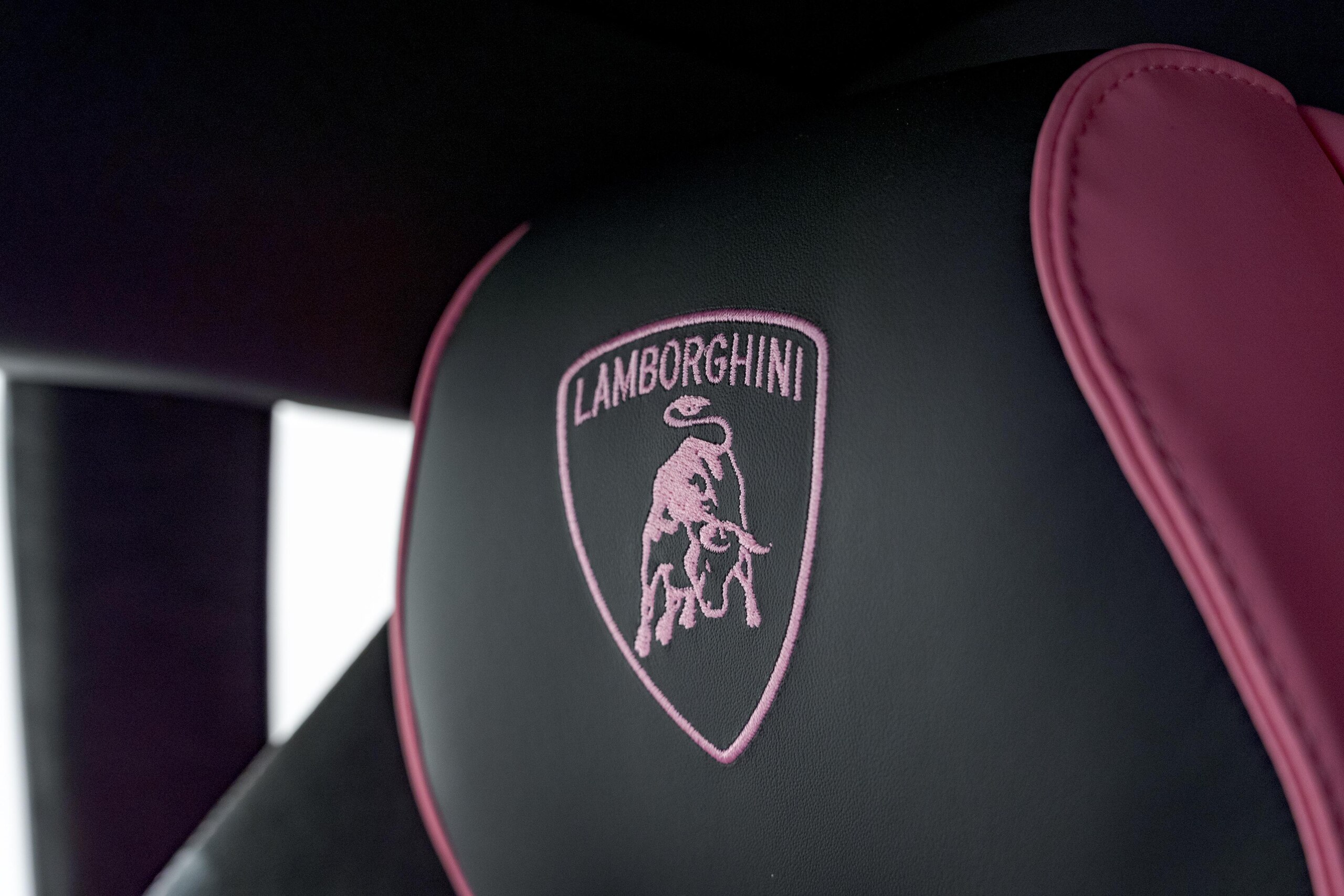 2024 Lamborghini Huracán Sterrato — Photo 15 / 33
