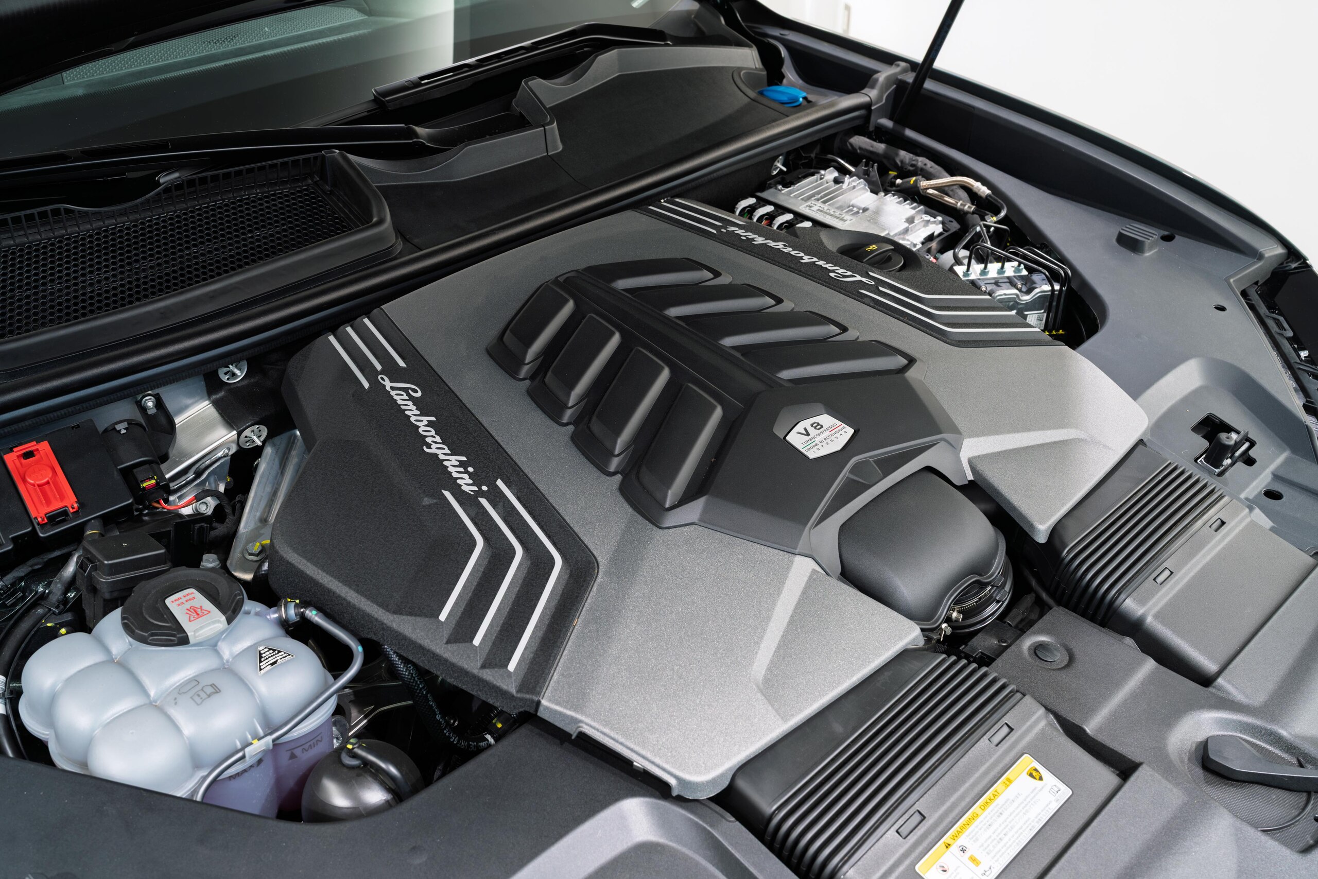 2024 Lamborghini Urus — Photo 27 / 27