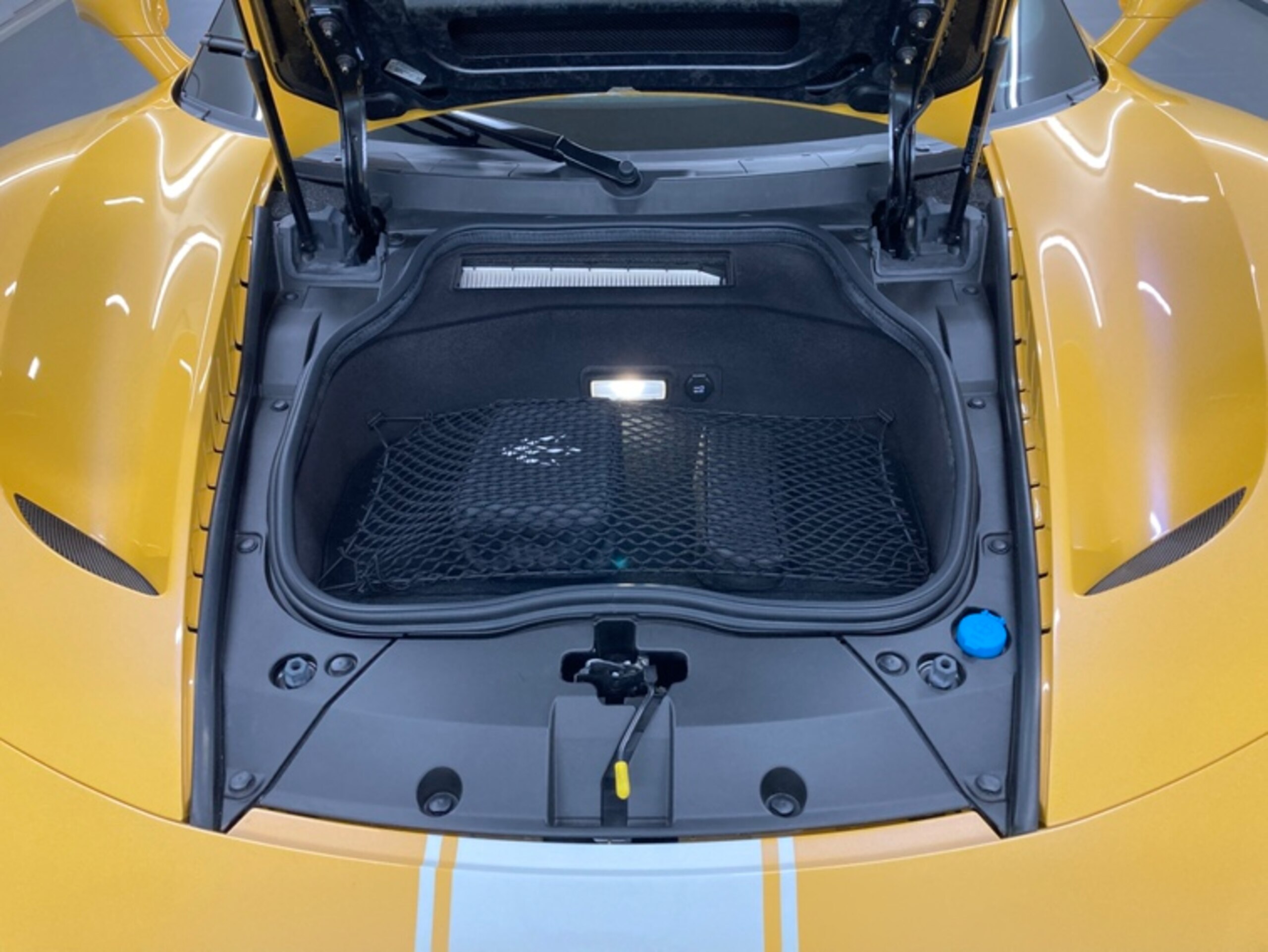 2024 Maserati MC20 Cielo — Photo 25 / 35