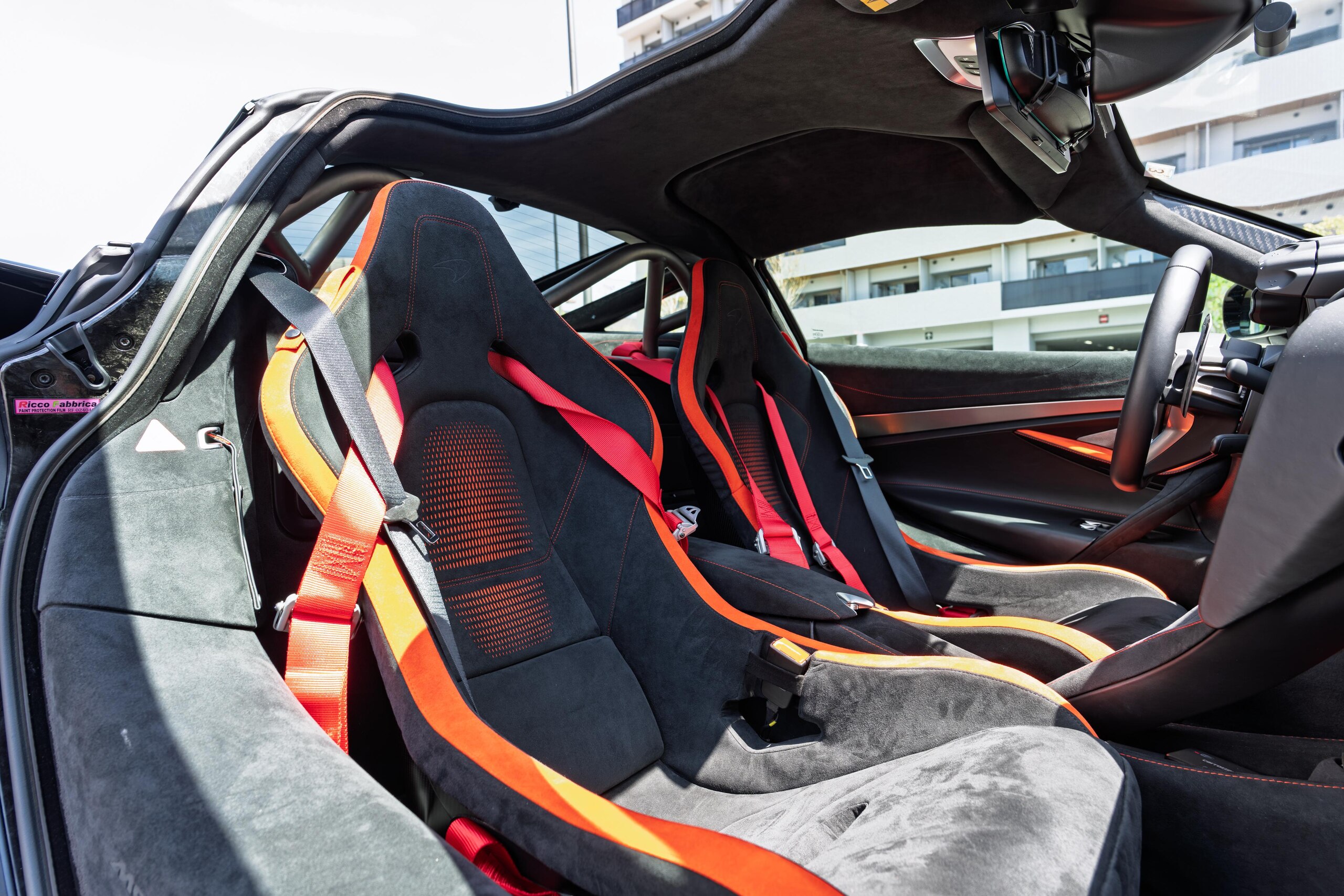 2024 McLaren 750S — Photo 25 / 39