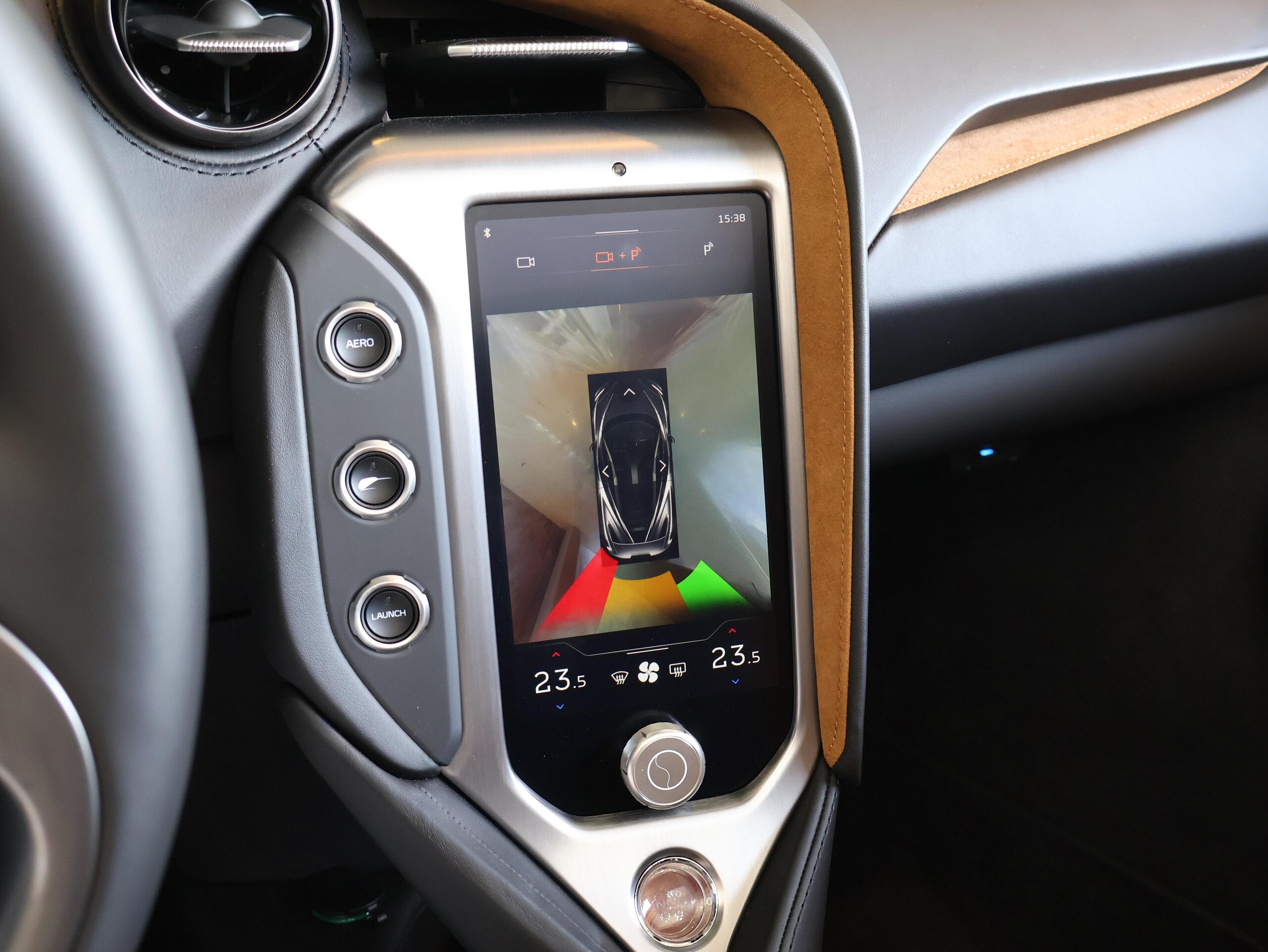 2024 McLaren 750S Spider — Photo 10 / 75