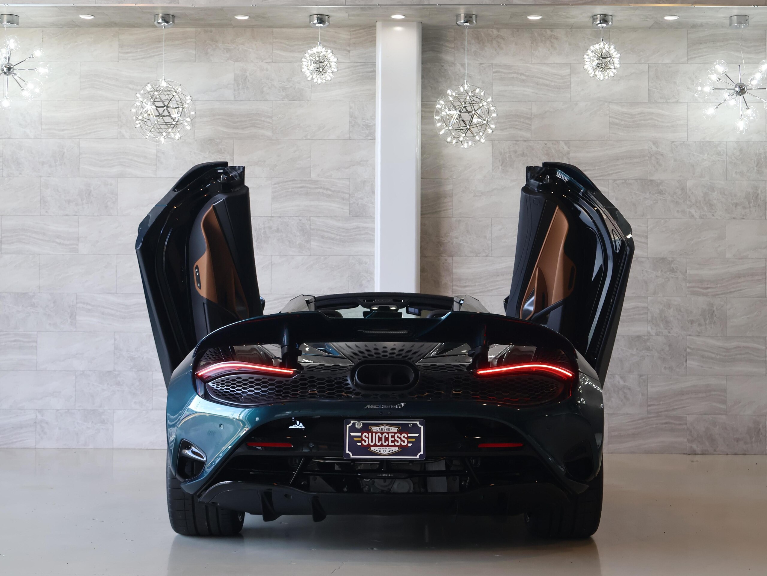 2024 McLaren 750S Spider — Photo 14 / 75