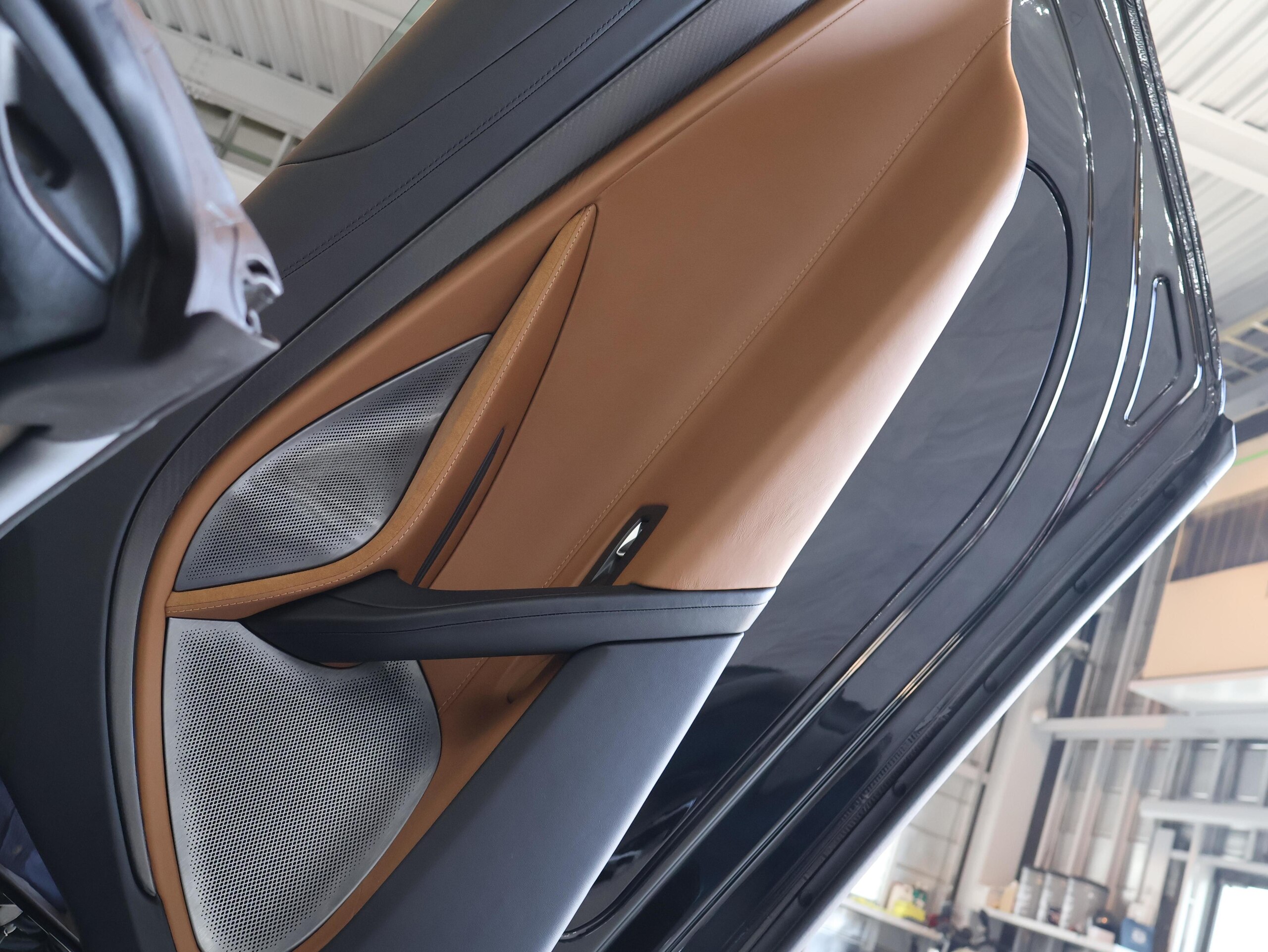 2024 McLaren 750S Spider — Photo 27 / 75