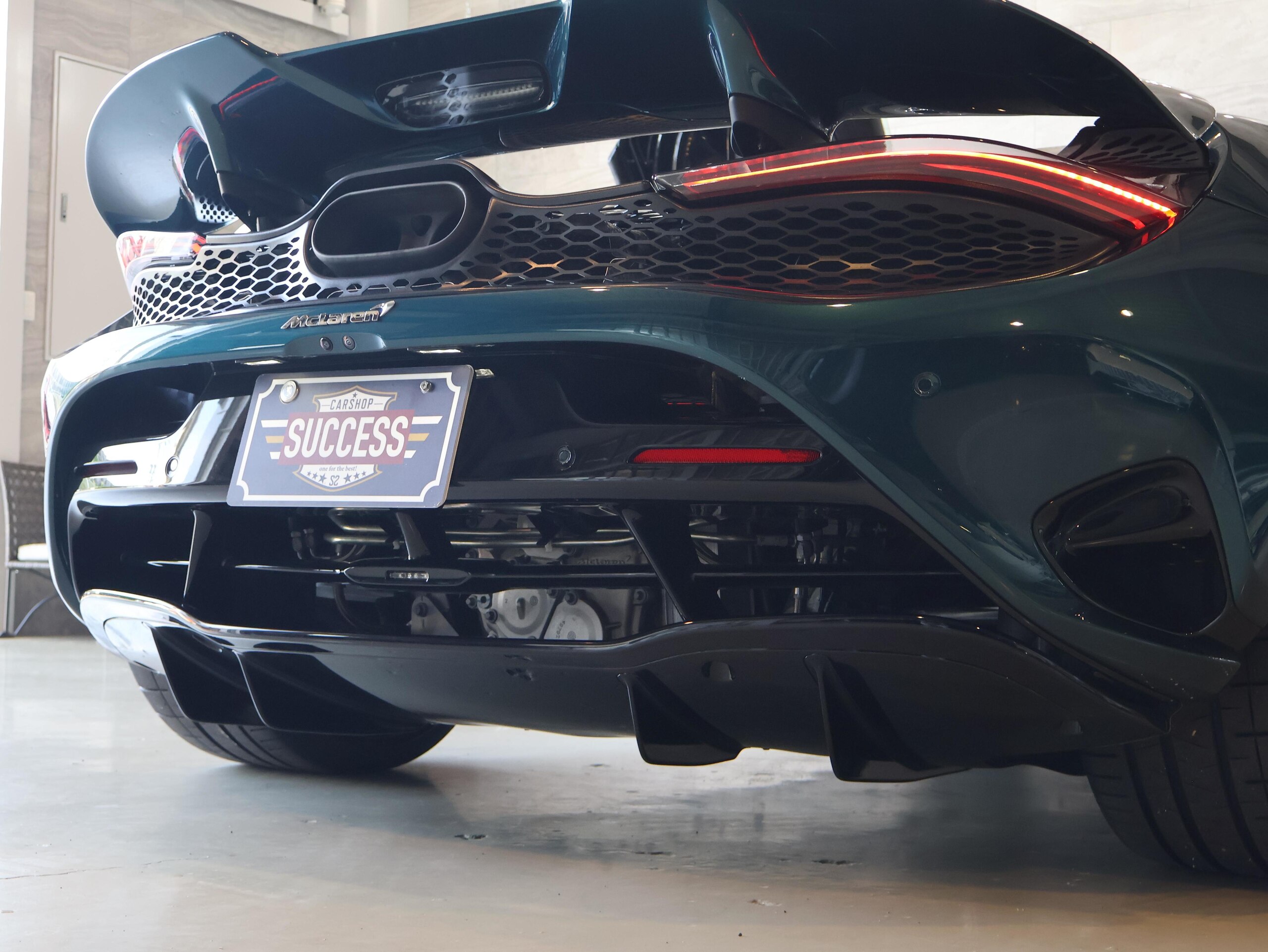 2024 McLaren 750S Spider — Photo 68 / 75