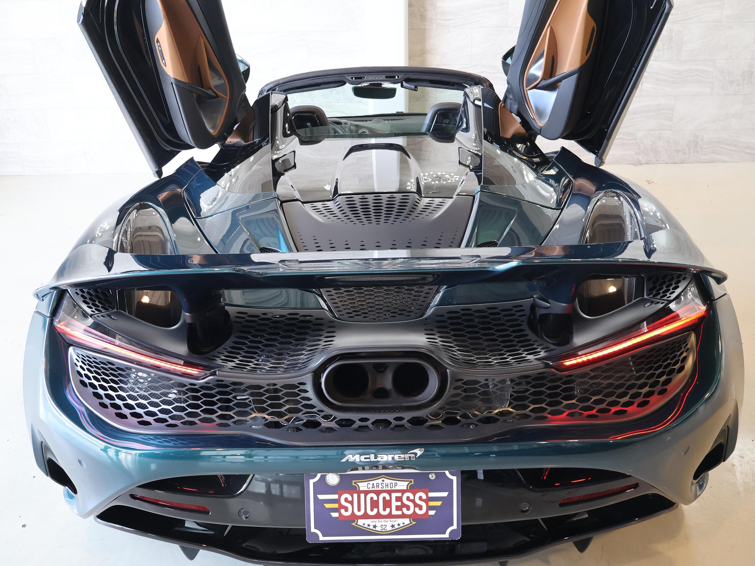 2024 McLaren 750S Spider — Photo 73 / 75