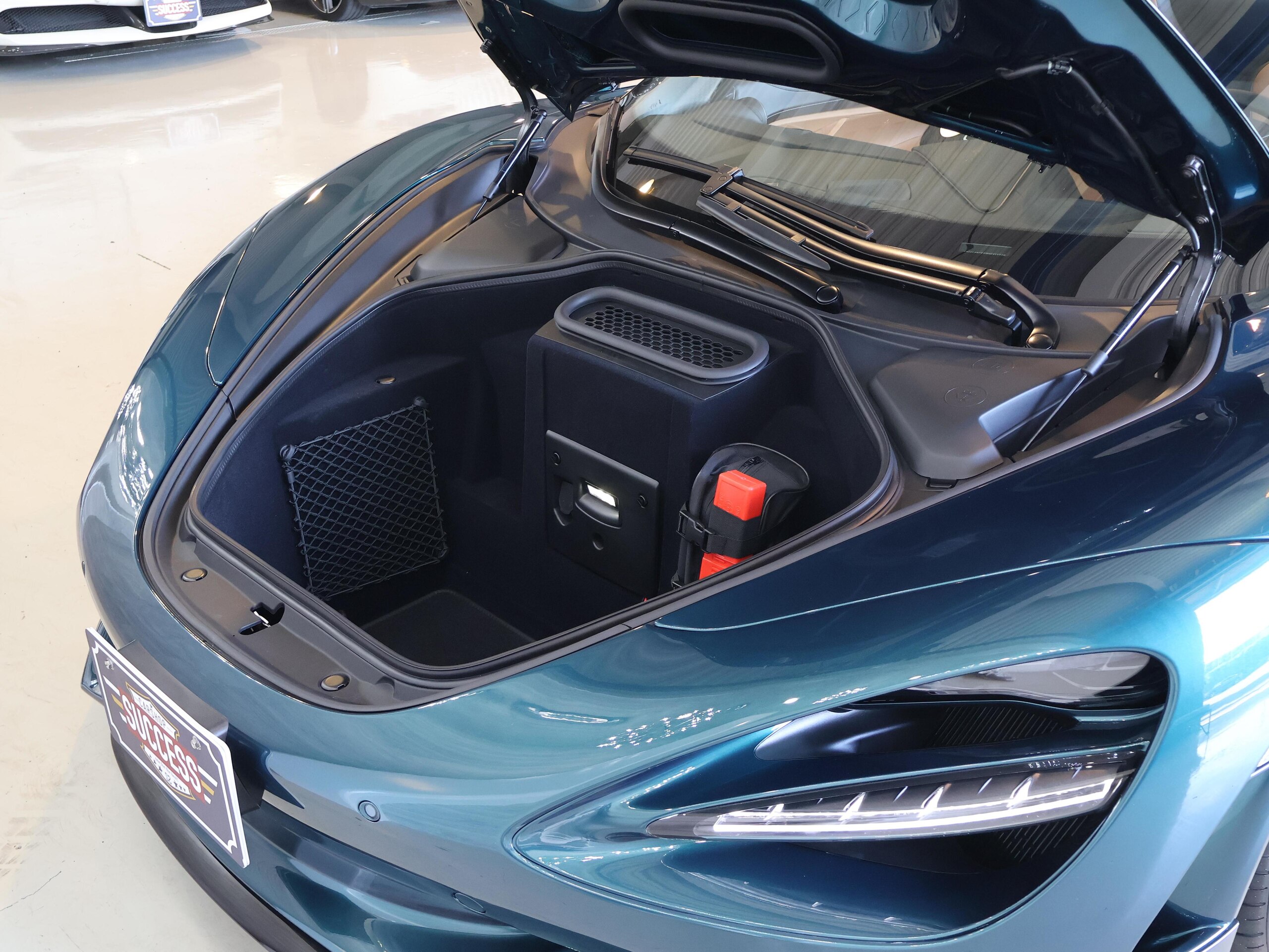 2024 McLaren 750S Spider — Photo 74 / 75