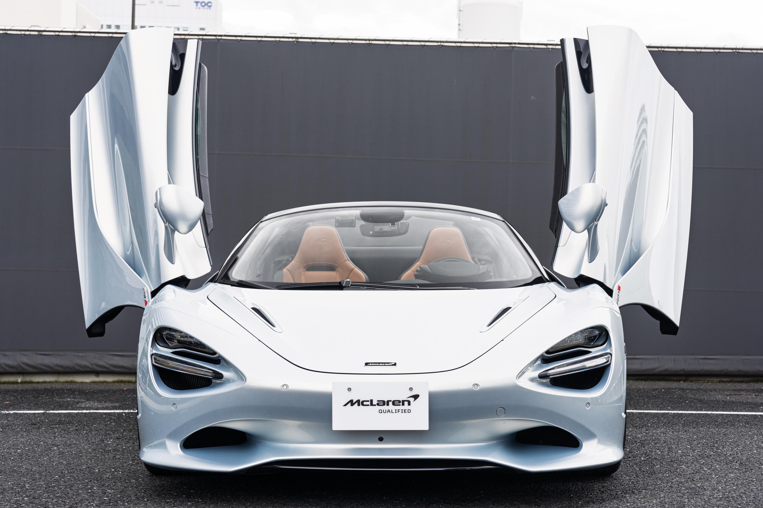 2024 McLaren 750S Spider — Photo 16 / 38