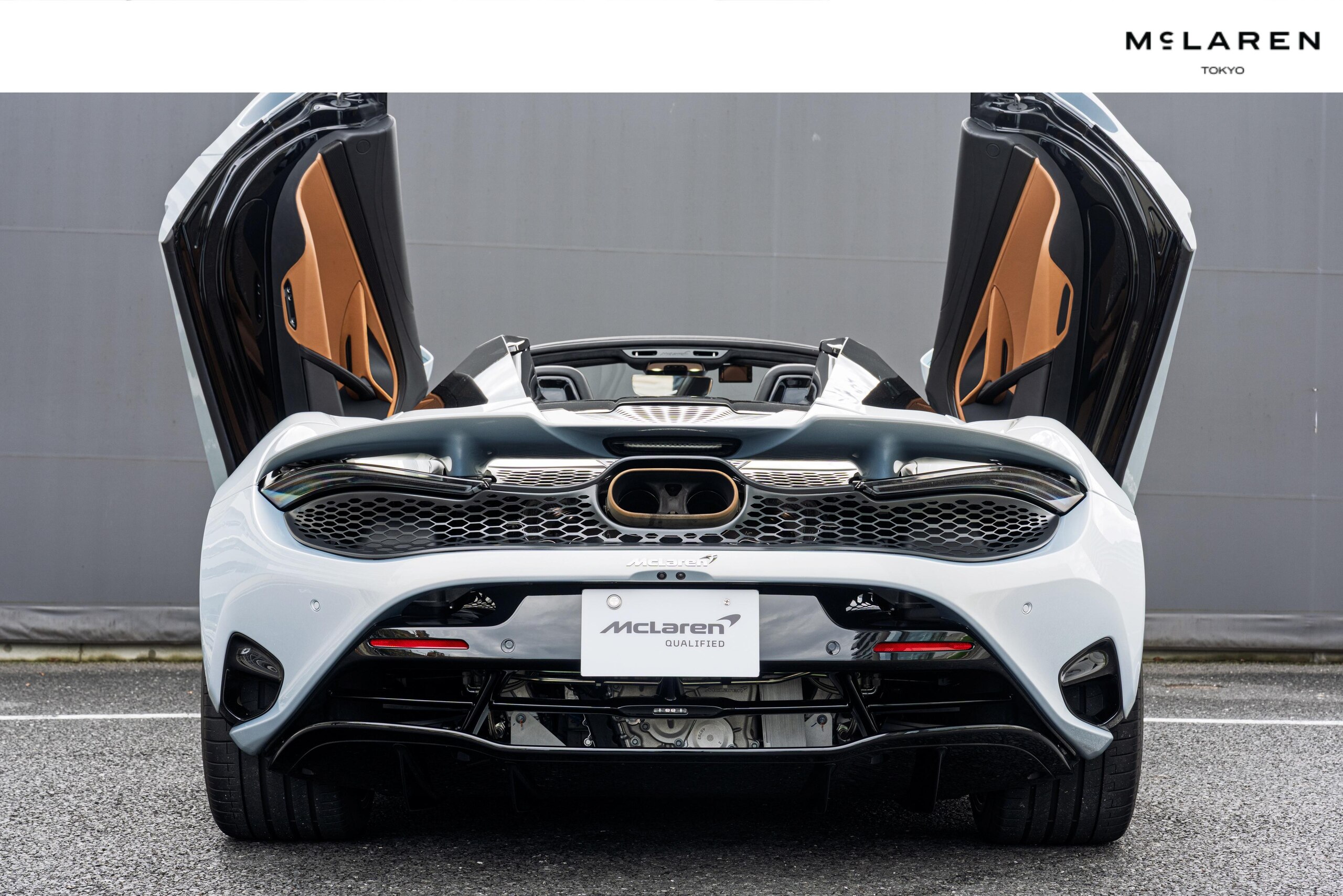 2024 McLaren 750S Spider — Photo 20 / 38