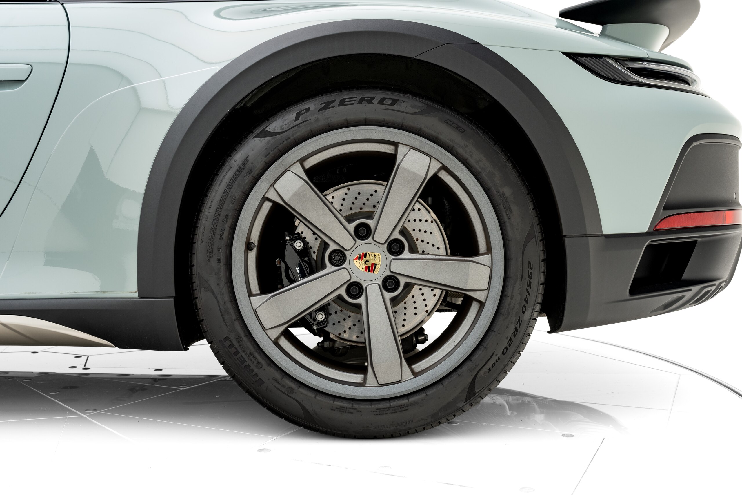 2024 Porsche 911 Dakar — Photo 13 / 33