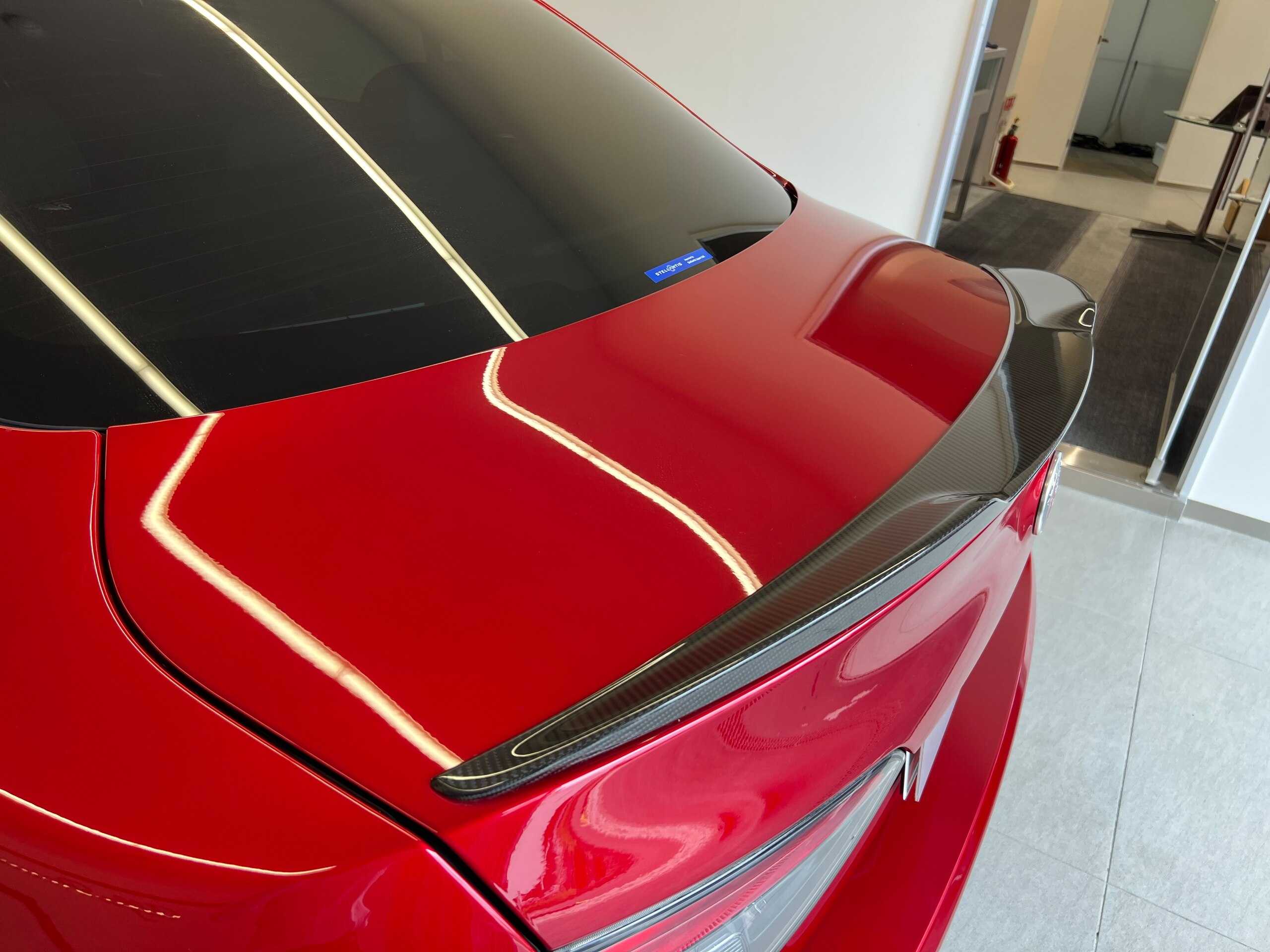 2025 Alfa Romeo Giulia Quadrifoglio — Photo 26 / 53