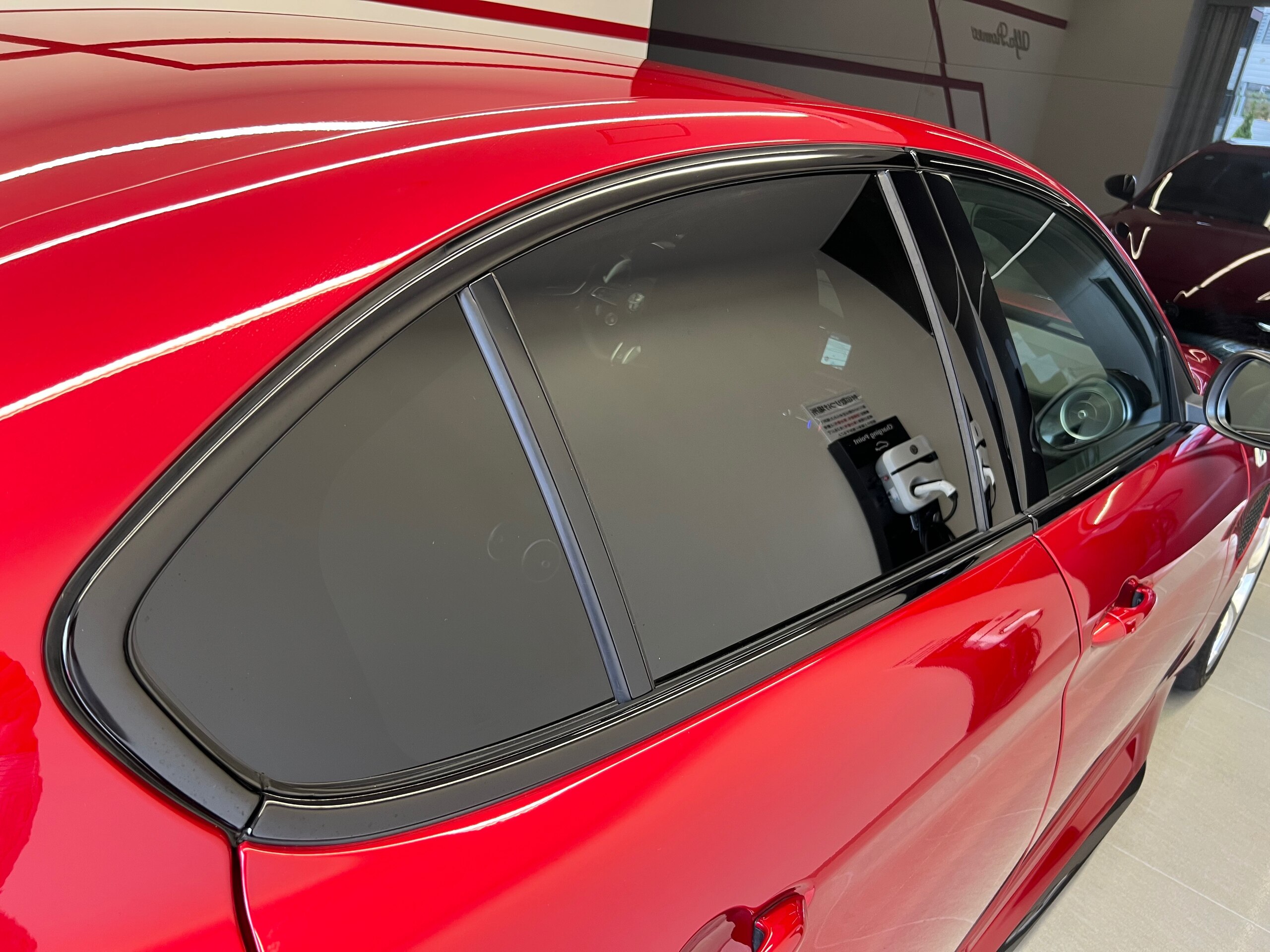 2025 Alfa Romeo Giulia Quadrifoglio — Photo 30 / 53