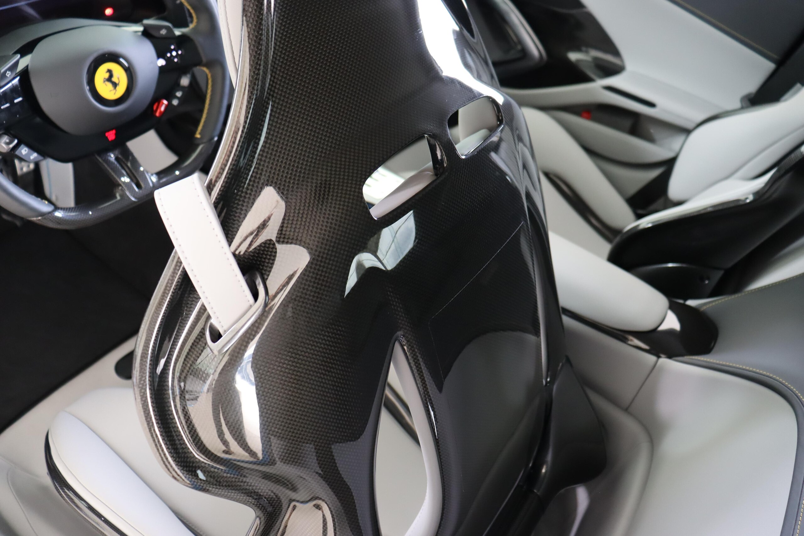 2025 Ferrari 12Cilindri — Photo 24 / 47